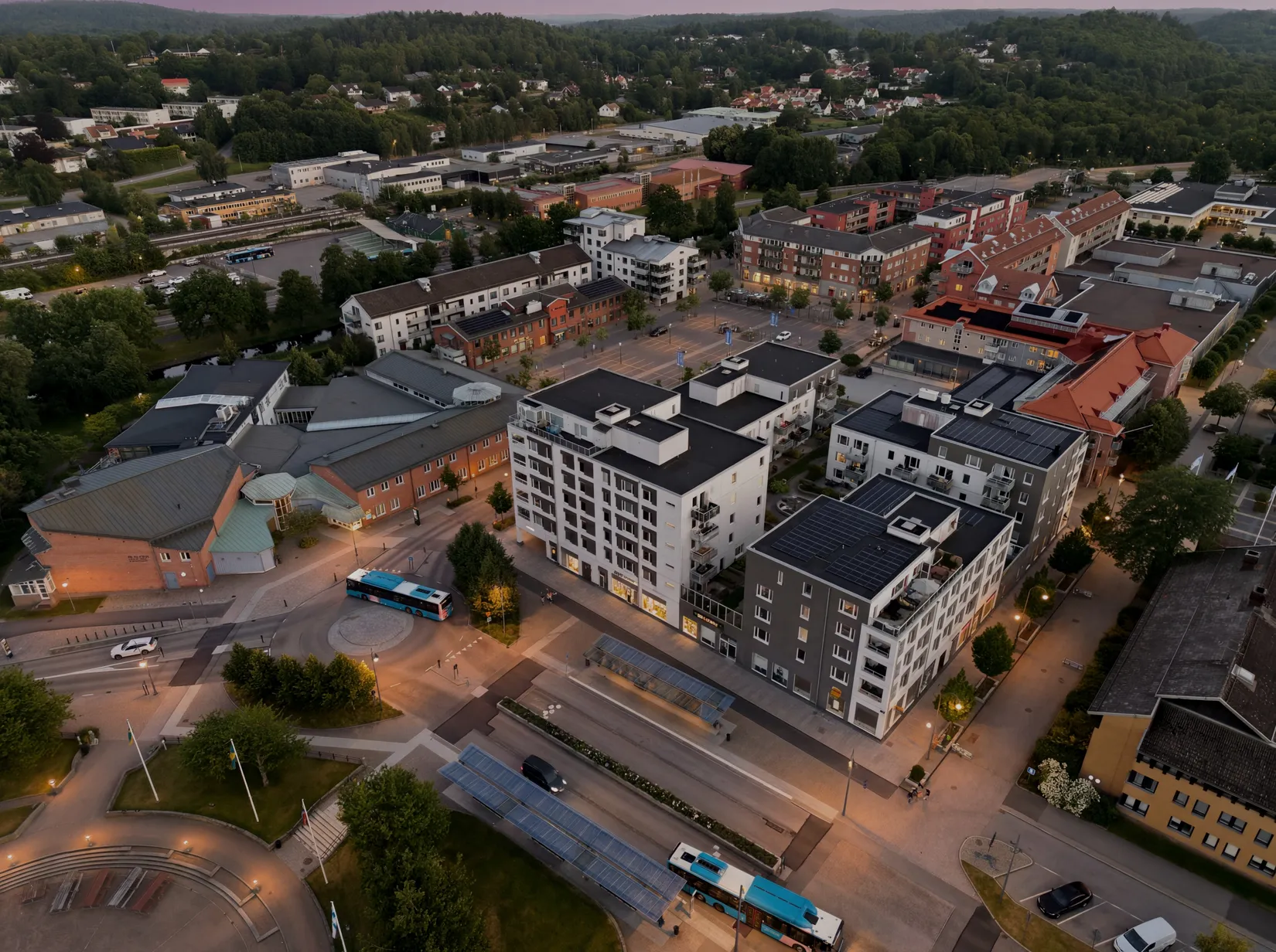 Bostadsrätt, Allén två - Högst upp i huset i Mölnlycke Centrum, Mölnlycke, Härryda