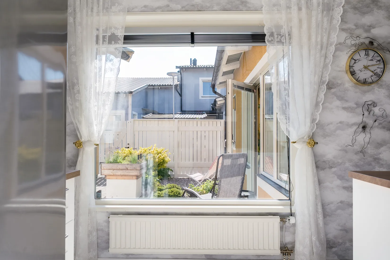 Radhus, Albert Engströms gata 44, Klockaretorpet, Norrköping