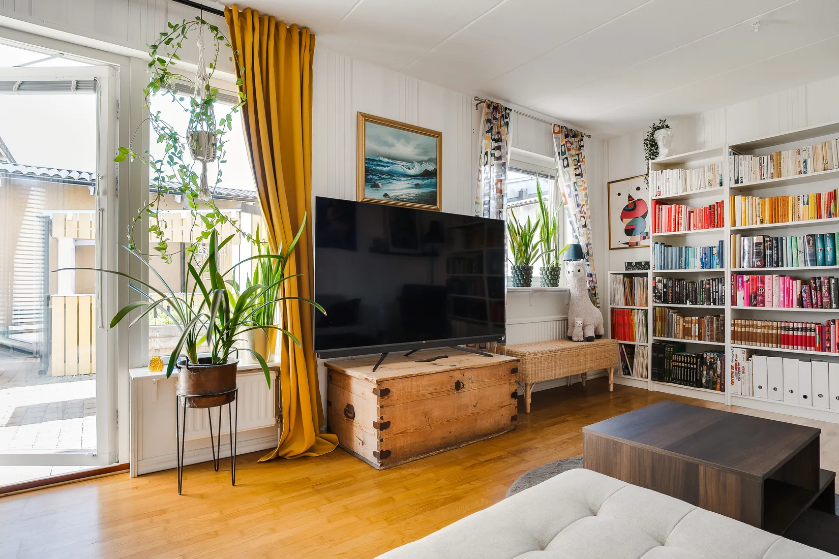 Radhus, Albert Engströms gata 44, Klockaretorpet, Norrköping