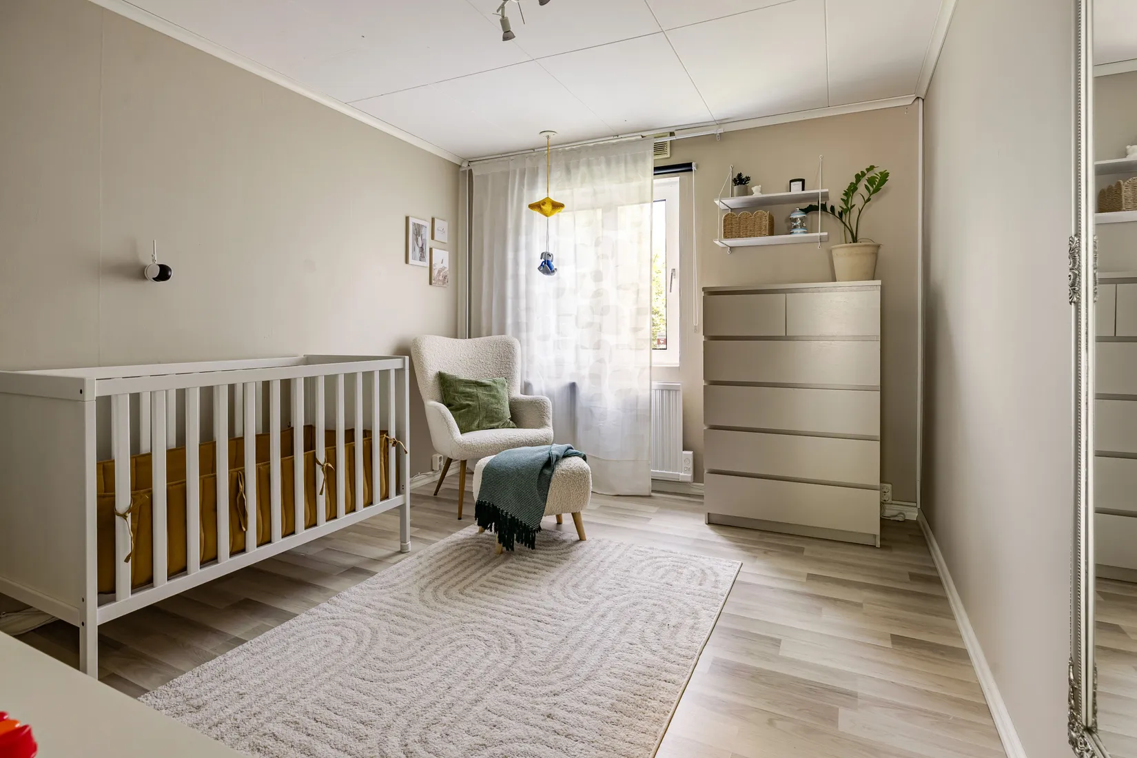 Villa, Björktrastvägen 27, Eskilstuna