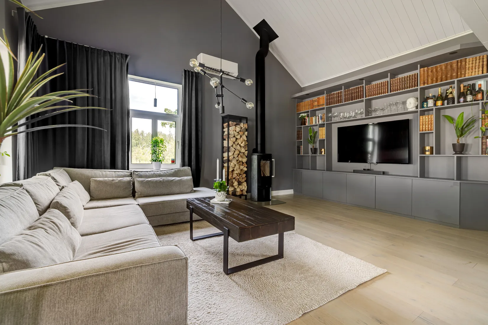 Villa, Björktrastvägen 27, Eskilstuna