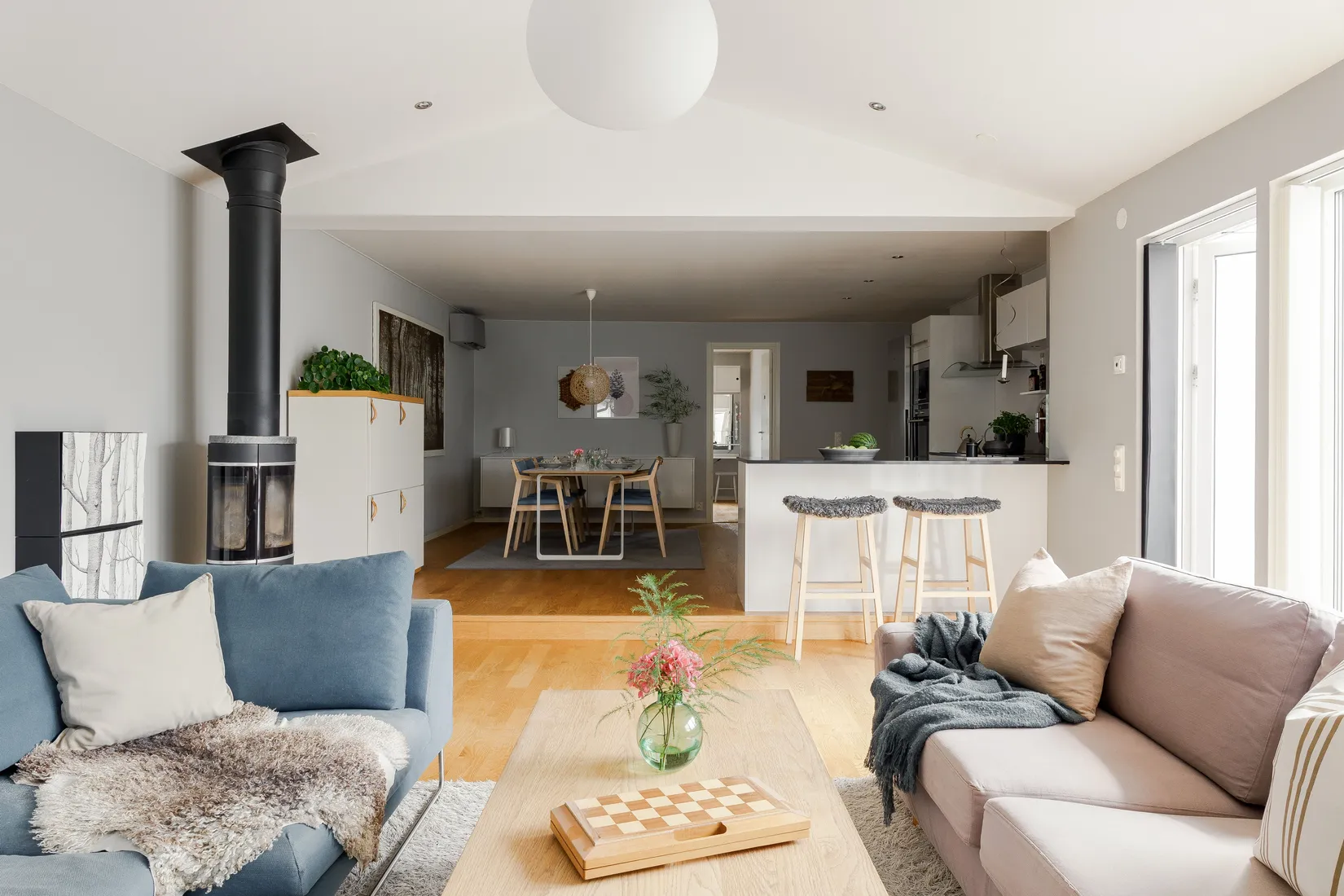 Radhus, Östratorpsvägen 23, Hov, Växjö