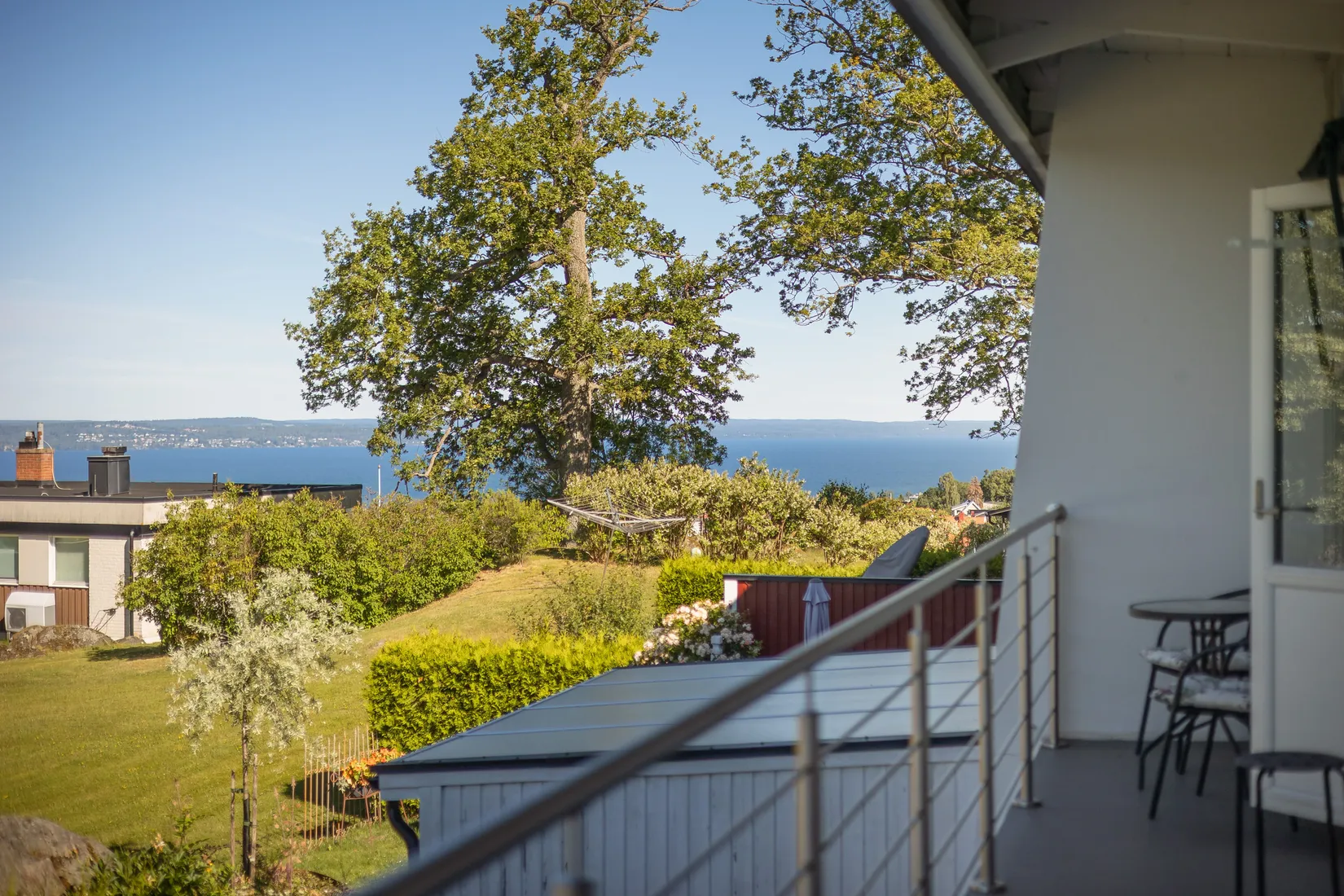 Radhus, Östra Hasselbacken 15, Huskvarna Jöransberg, Jönköping