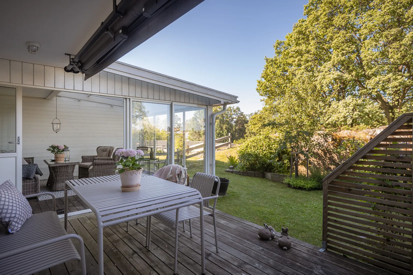 Radhus, Östra Hasselbacken 15, Huskvarna Jöransberg, Jönköping