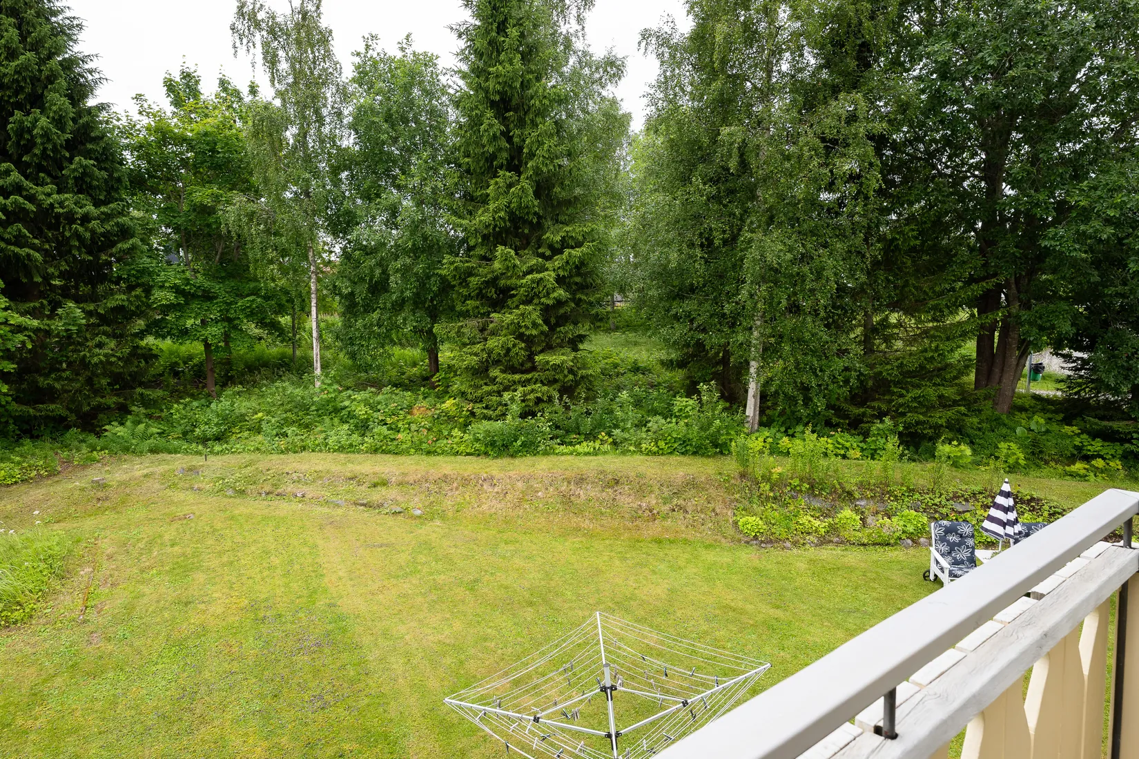 Radhus, Rönngatan 33, Hälletorp, Härnösand