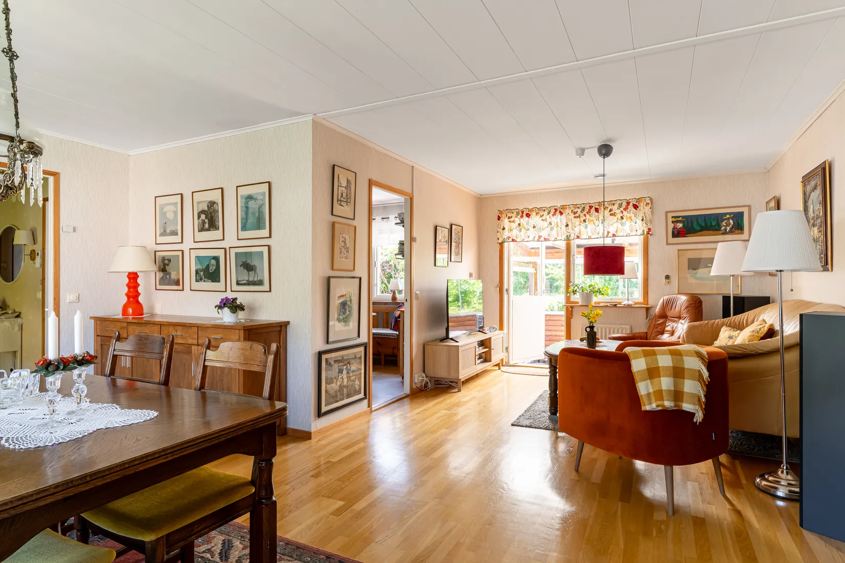 Villa, Näktergalsvägen 52, Skogstorp, Eskilstuna