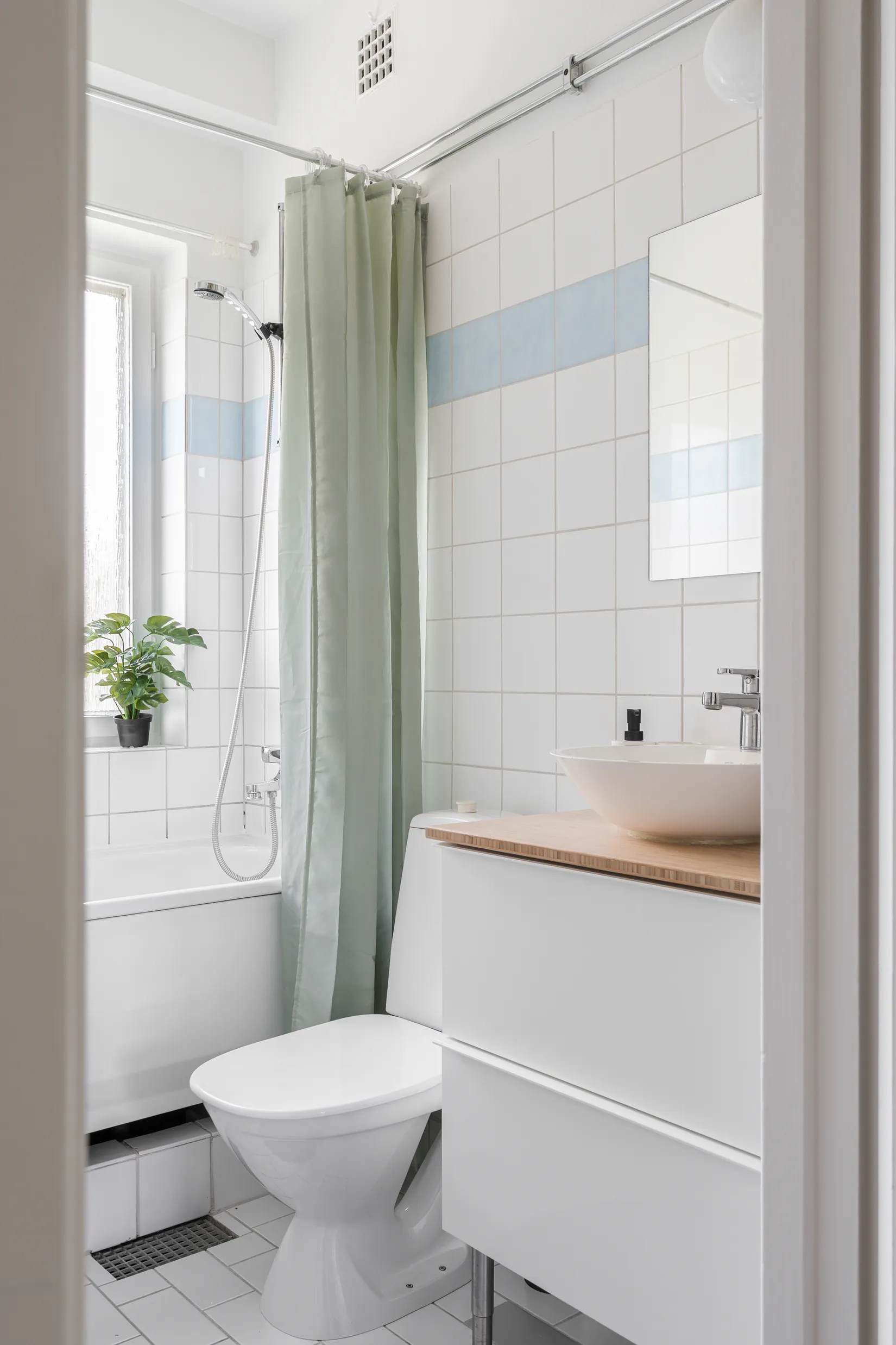 Bostadsrätt, Smedjegatan 2E, Väster, Lund