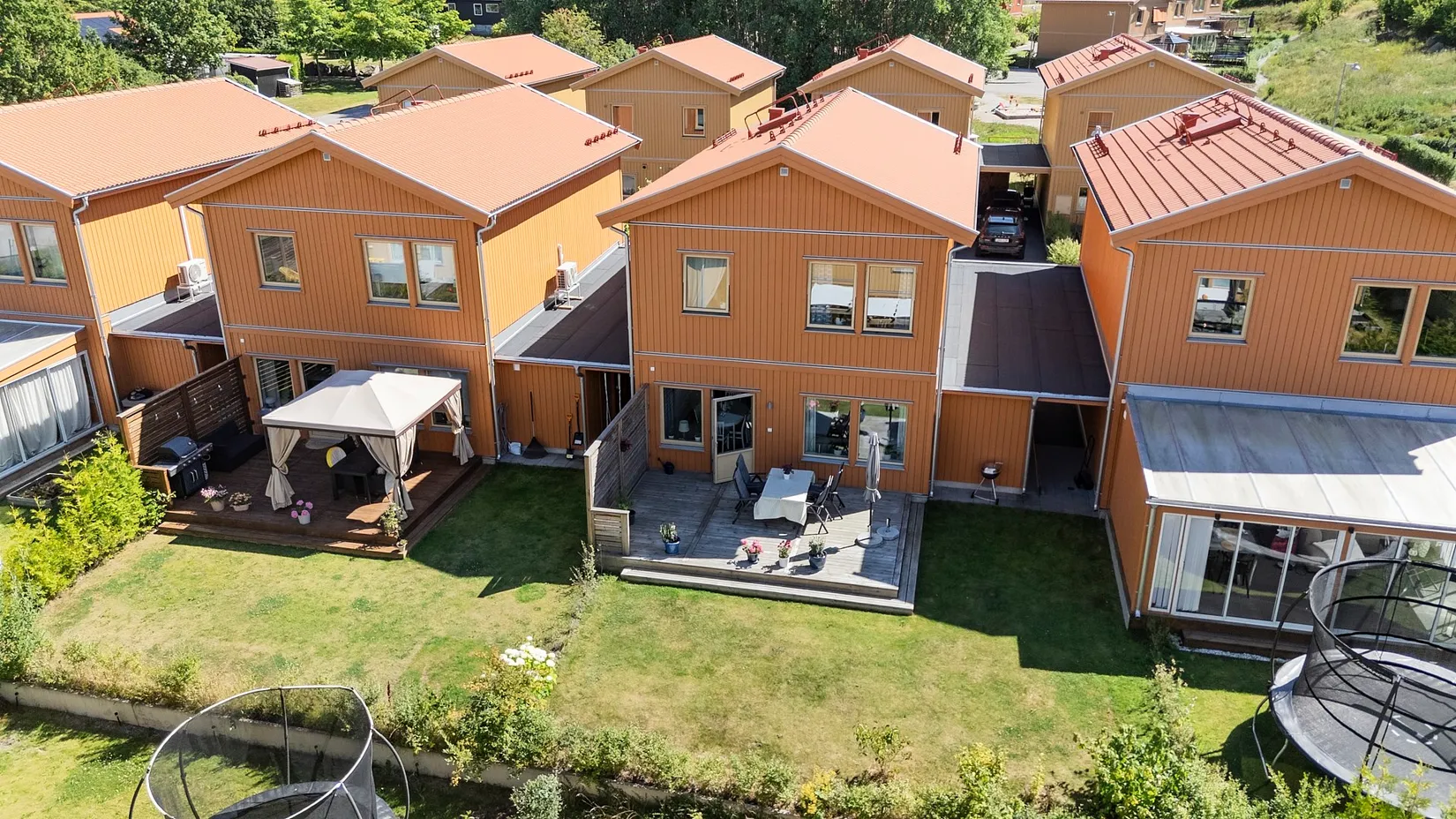 Radhus, Åkerholmsgatan 25, Barkarö, Västerås