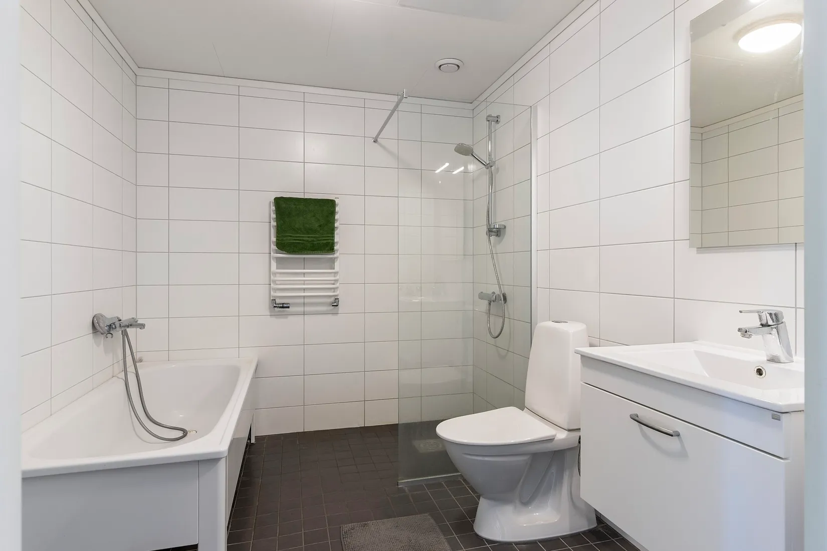 Radhus, Åkerholmsgatan 25, Barkarö, Västerås