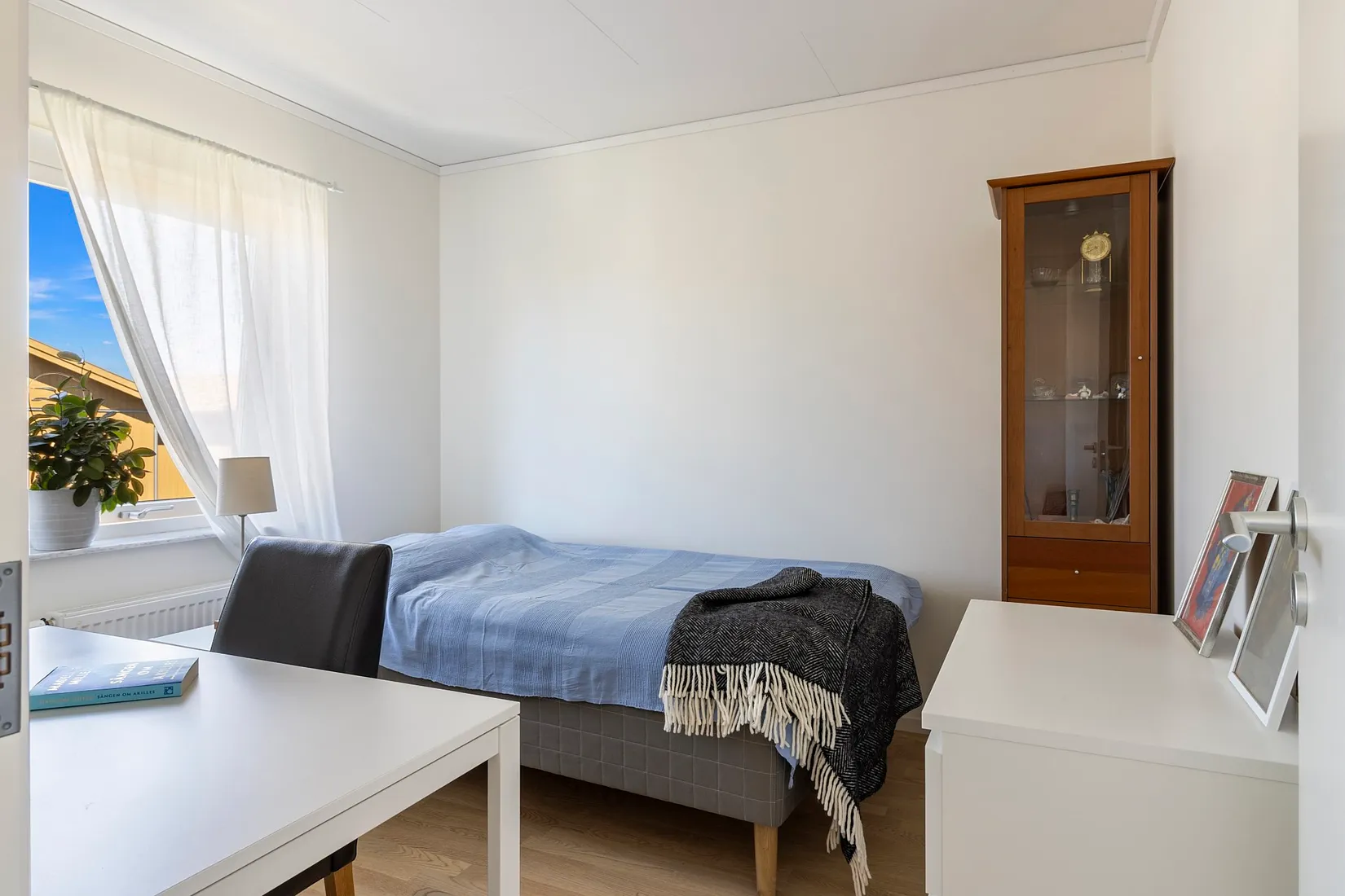 Radhus, Åkerholmsgatan 25, Barkarö, Västerås
