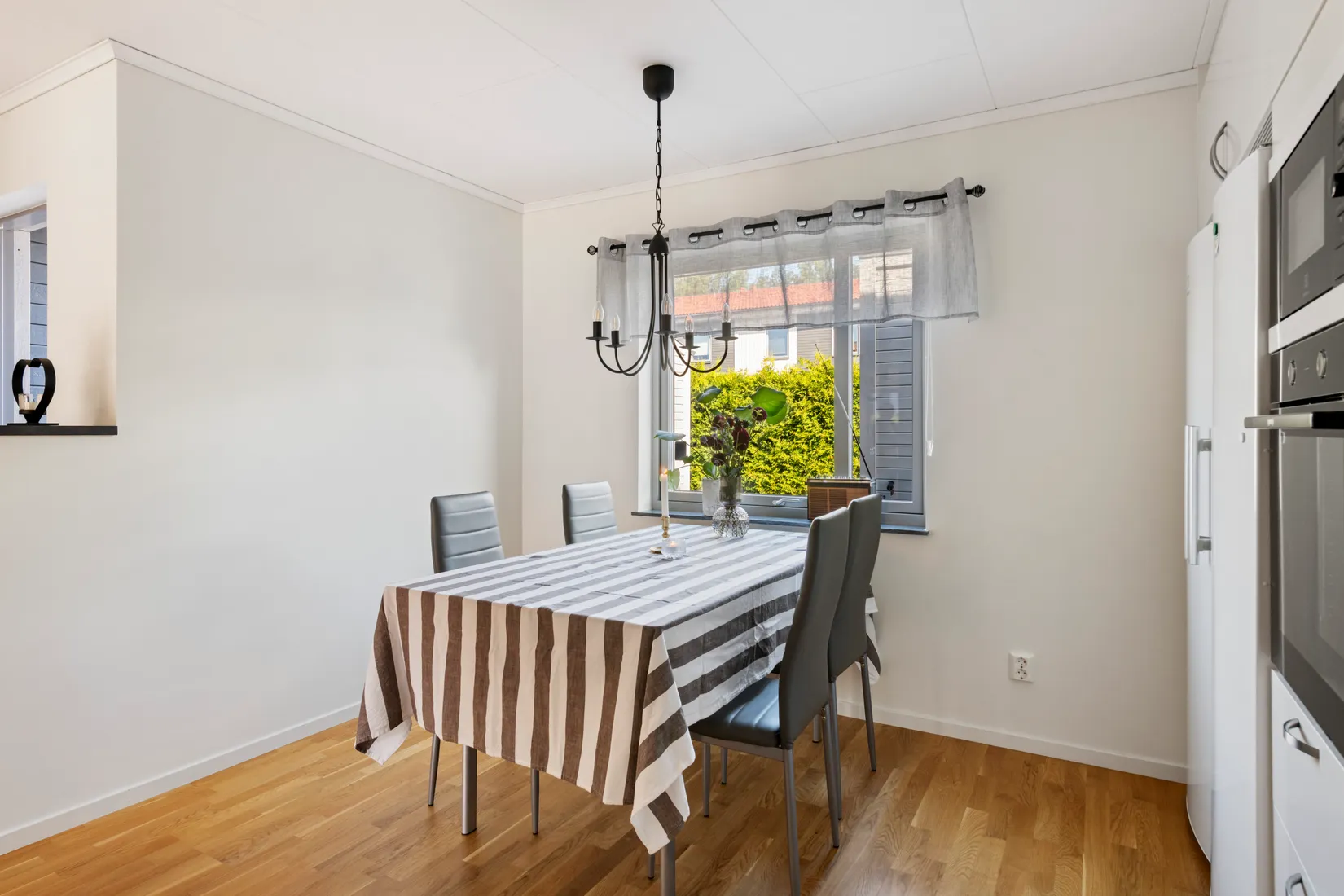 Radhus, Artemisvägen 2B, Rimbo - Västertorp, Norrtälje