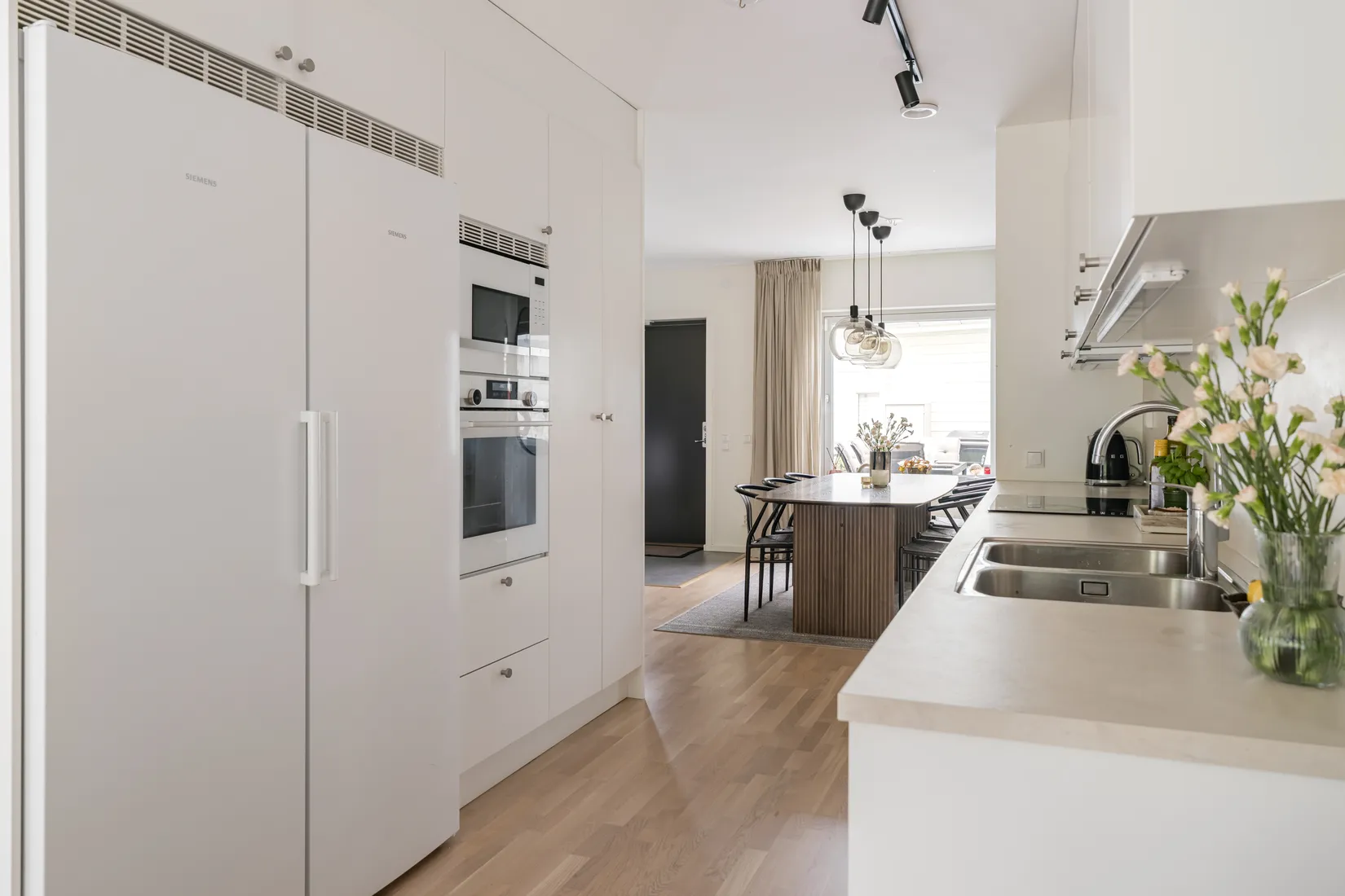 Radhus, Viggholmsvägen 7, Skärholmen, Stockholm