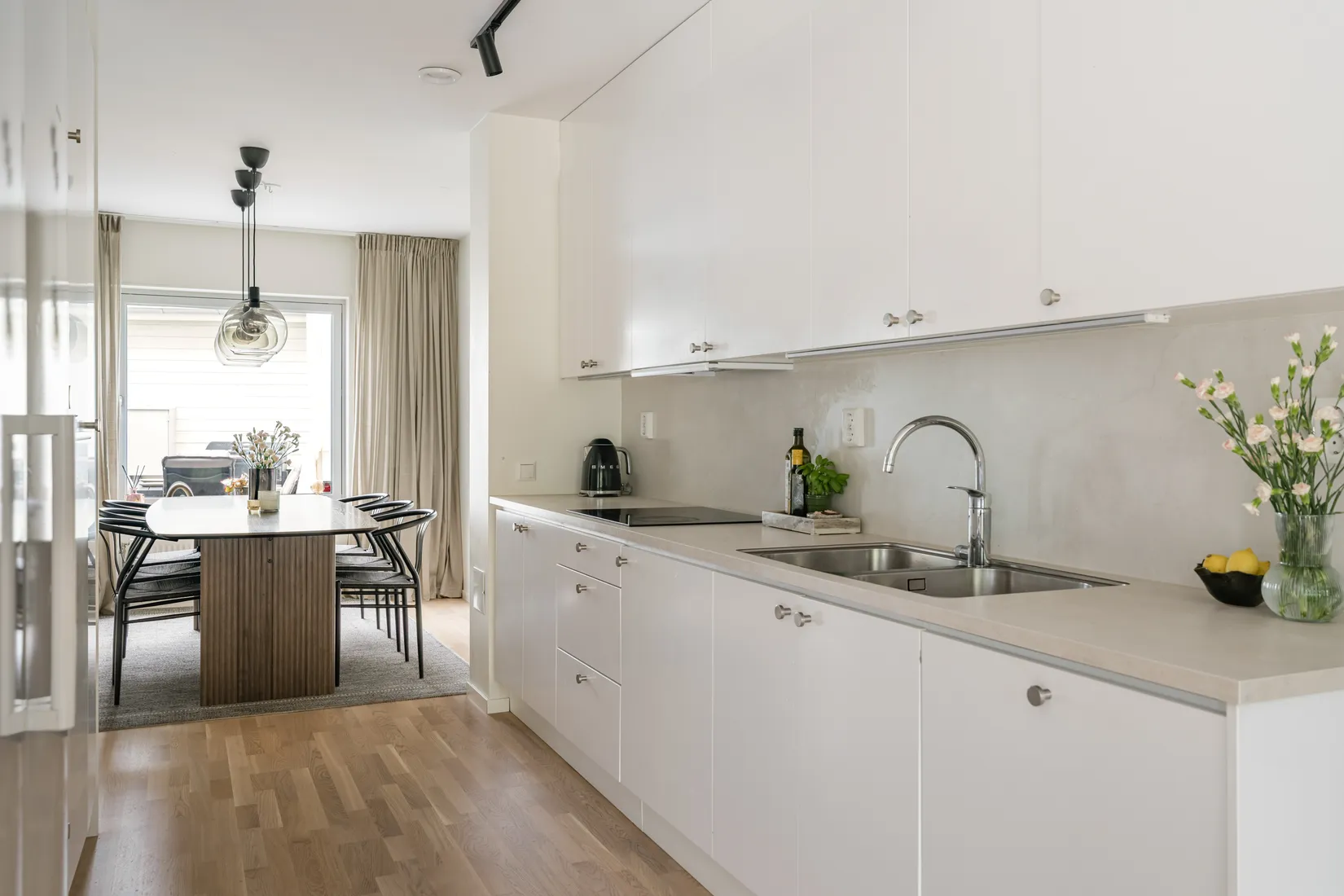 Radhus, Viggholmsvägen 7, Skärholmen, Stockholm