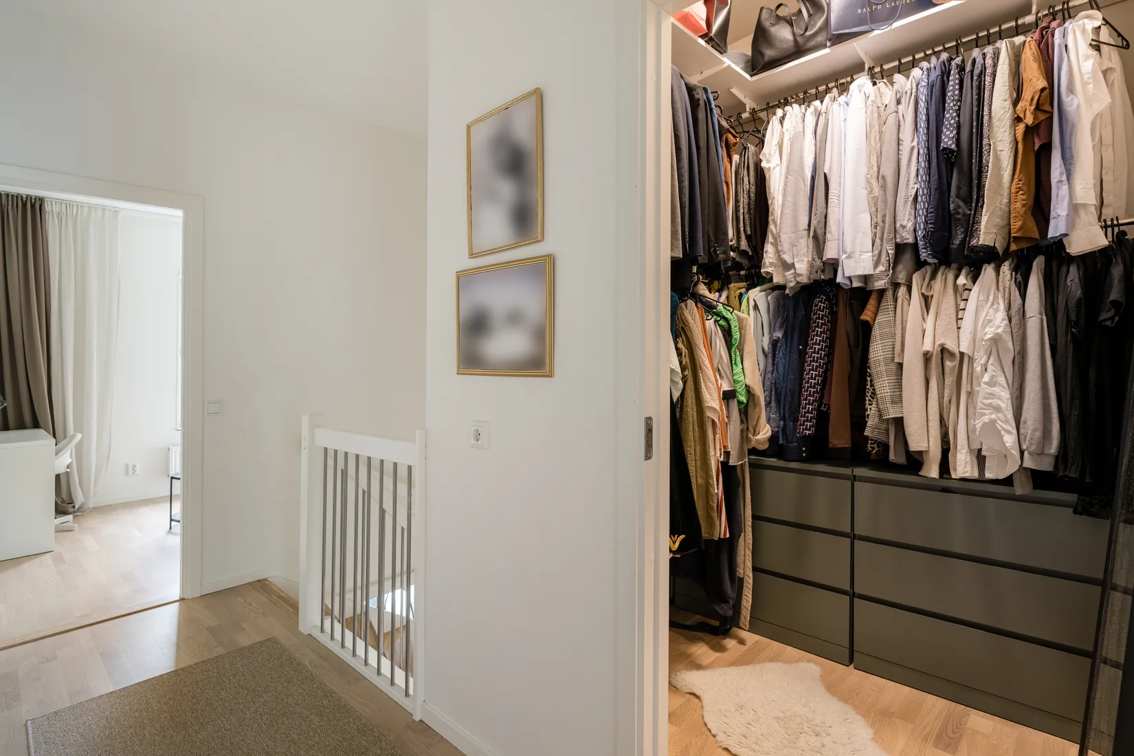 Radhus, Viggholmsvägen 7, Skärholmen, Stockholm
