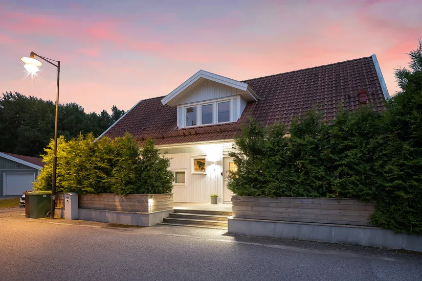Villa, Daggrosvägen 4, Solsäter, Haninge