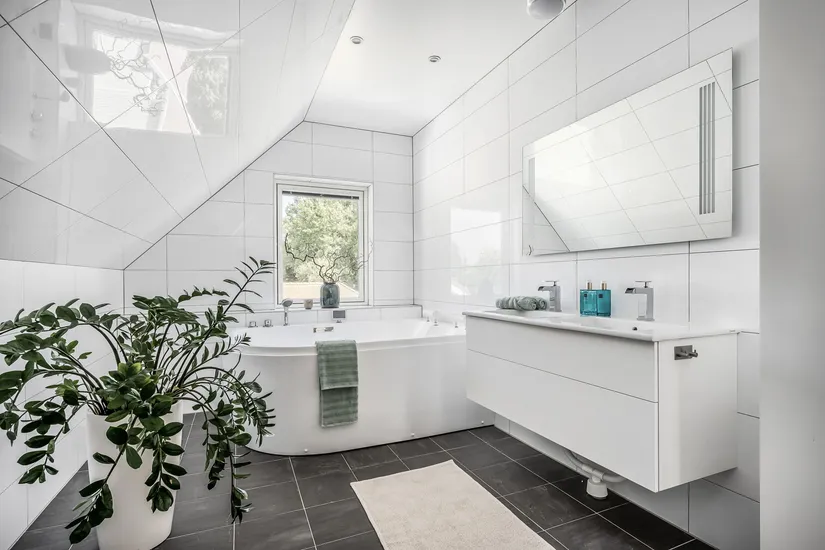 Villa, Daggrosvägen 4, Solsäter, Haninge