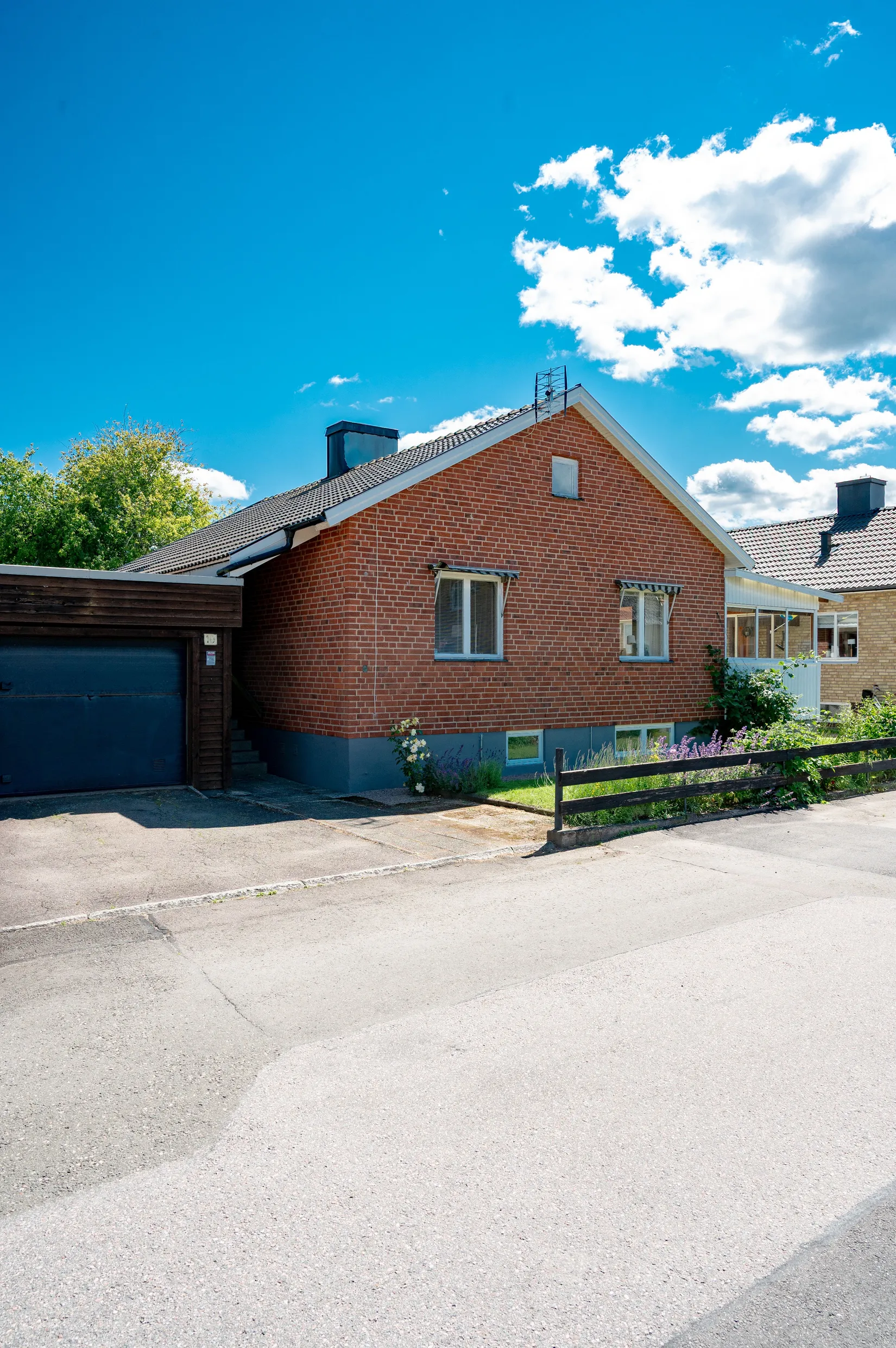 Villa, J A Perssonsgatan 10, Tidaholm