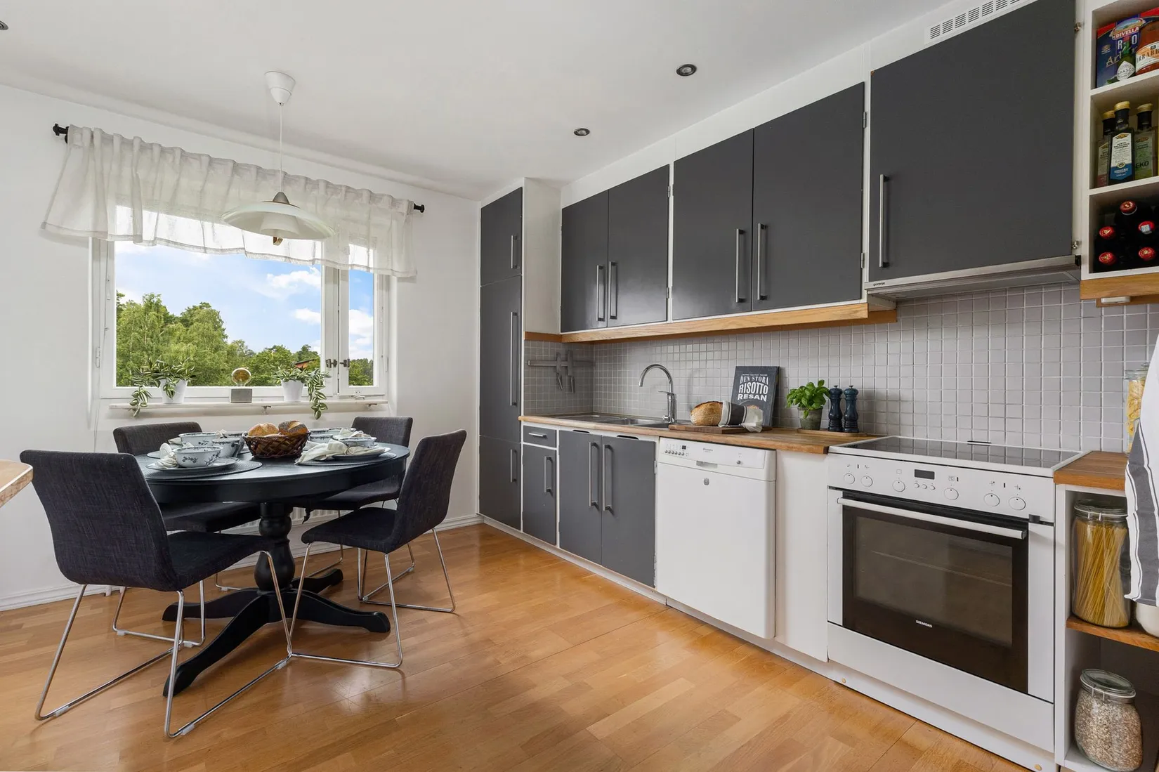 Bostadsrätt, Meitens Väg 25, Lugnet, Värmdö