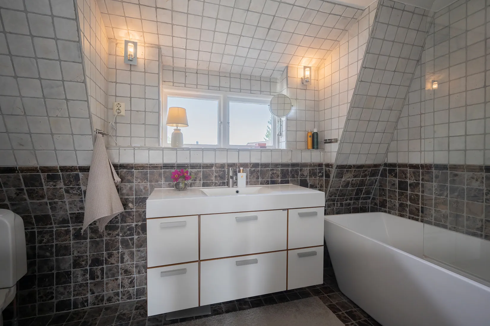 Villa, Stensängsvägen 1B, Stuvsta, Huddinge