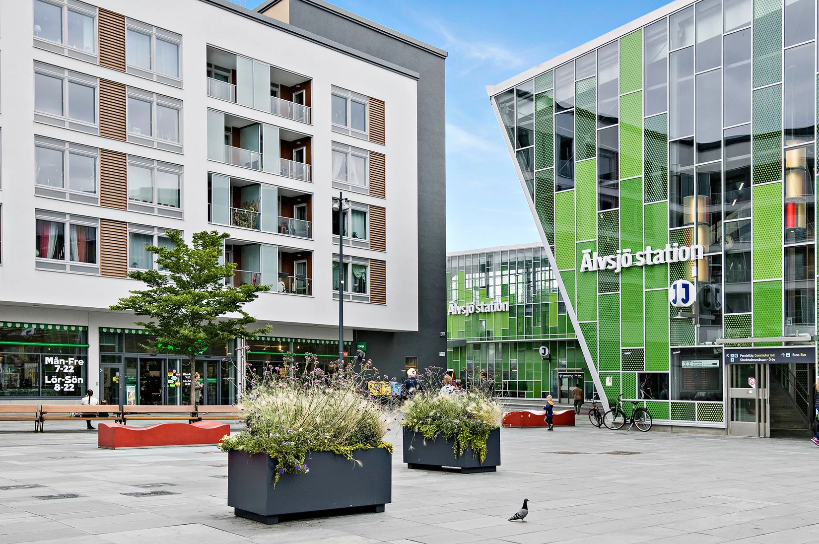 Bostadsrätt, Mockasinvägen 14, vån 2, Älvsjö Solberga, Stockholm