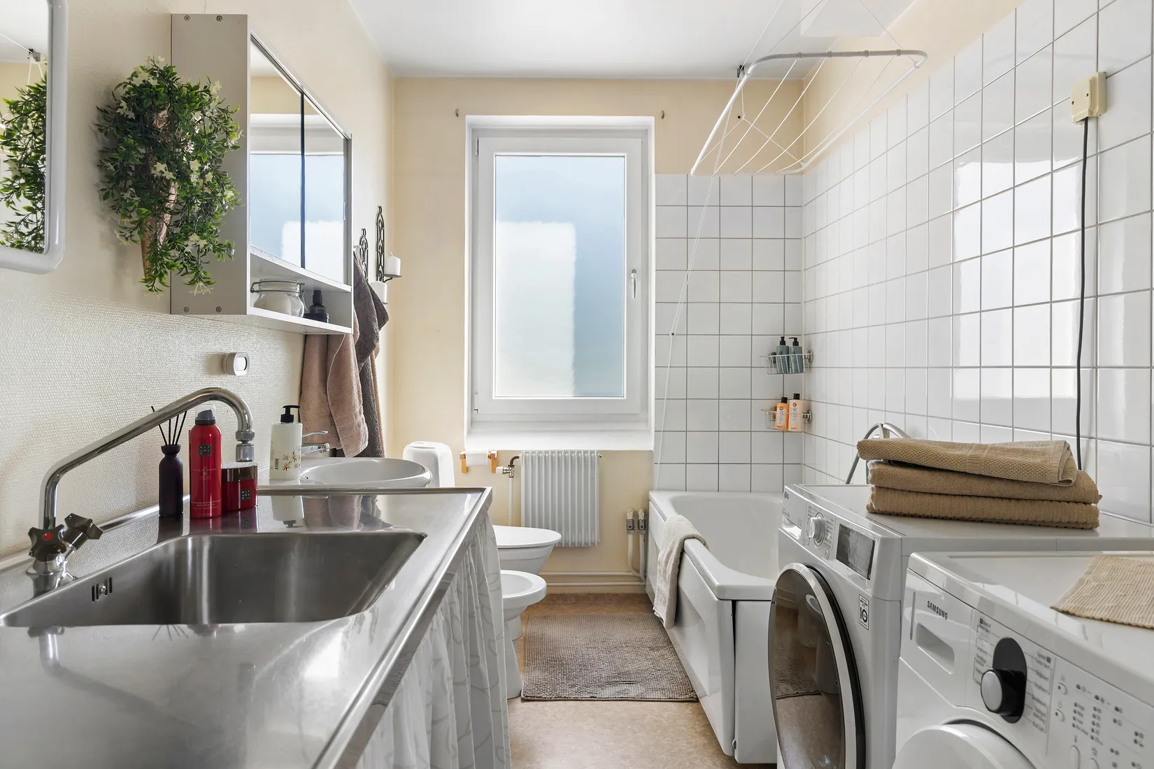 Bostadsrätt, Mockasinvägen 14, vån 2, Älvsjö Solberga, Stockholm