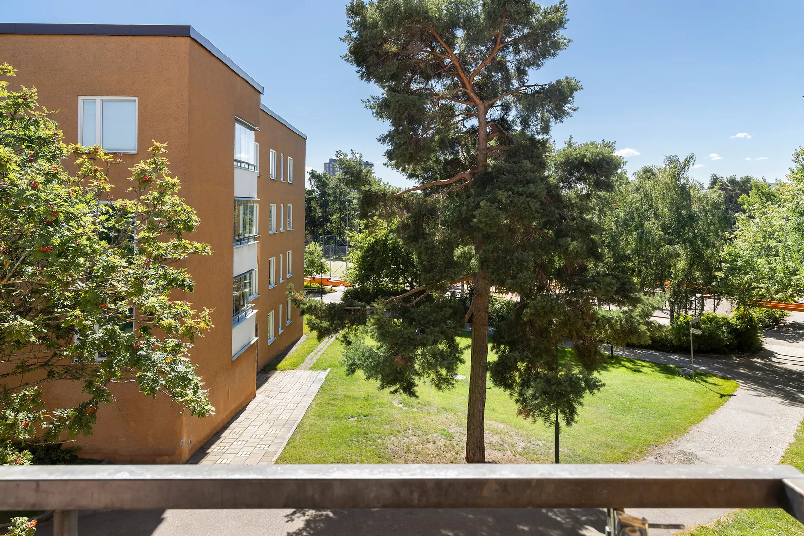 Bostadsrätt, Mockasinvägen 14, vån 2, Älvsjö Solberga, Stockholm