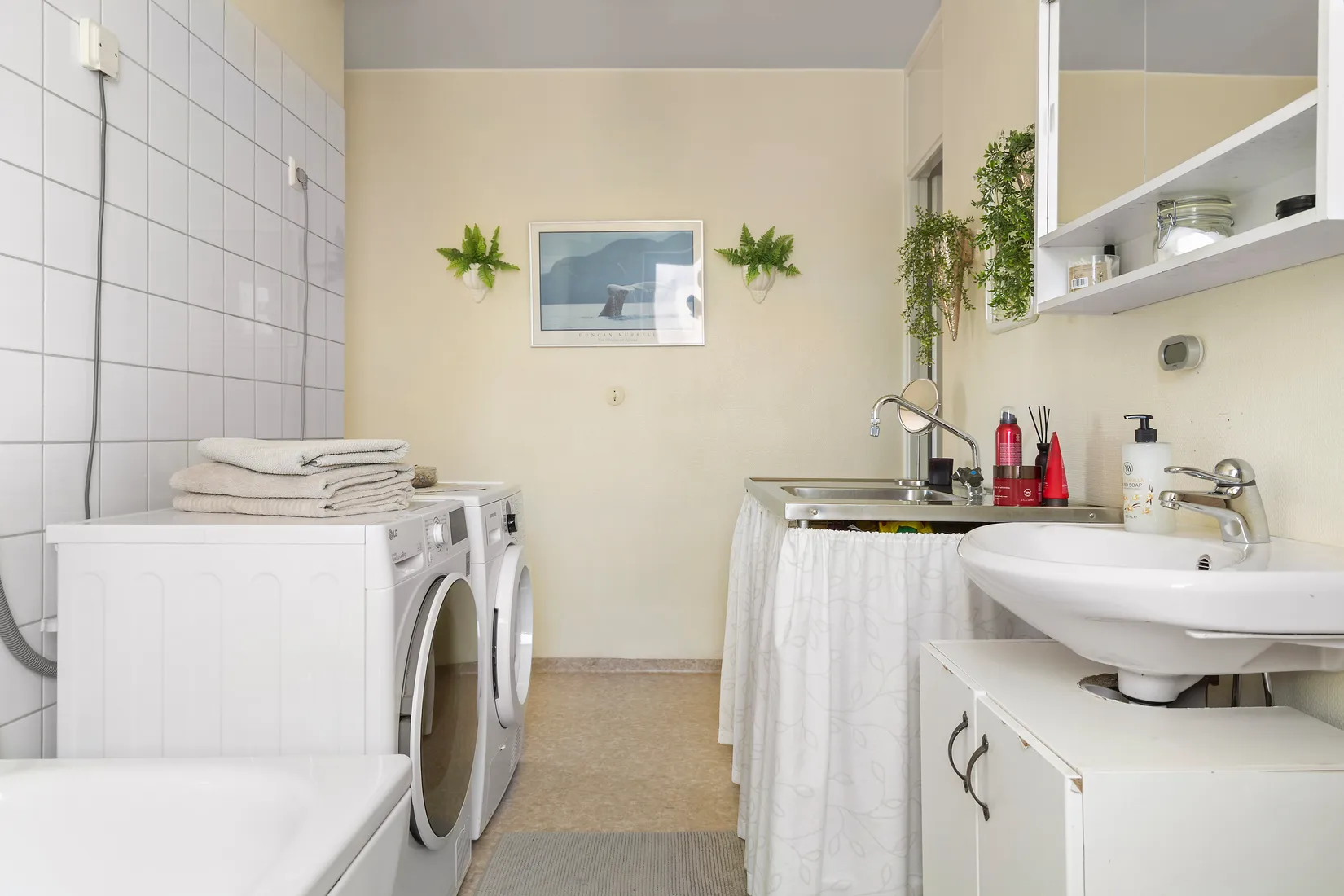 Bostadsrätt, Mockasinvägen 14, vån 2, Älvsjö Solberga, Stockholm