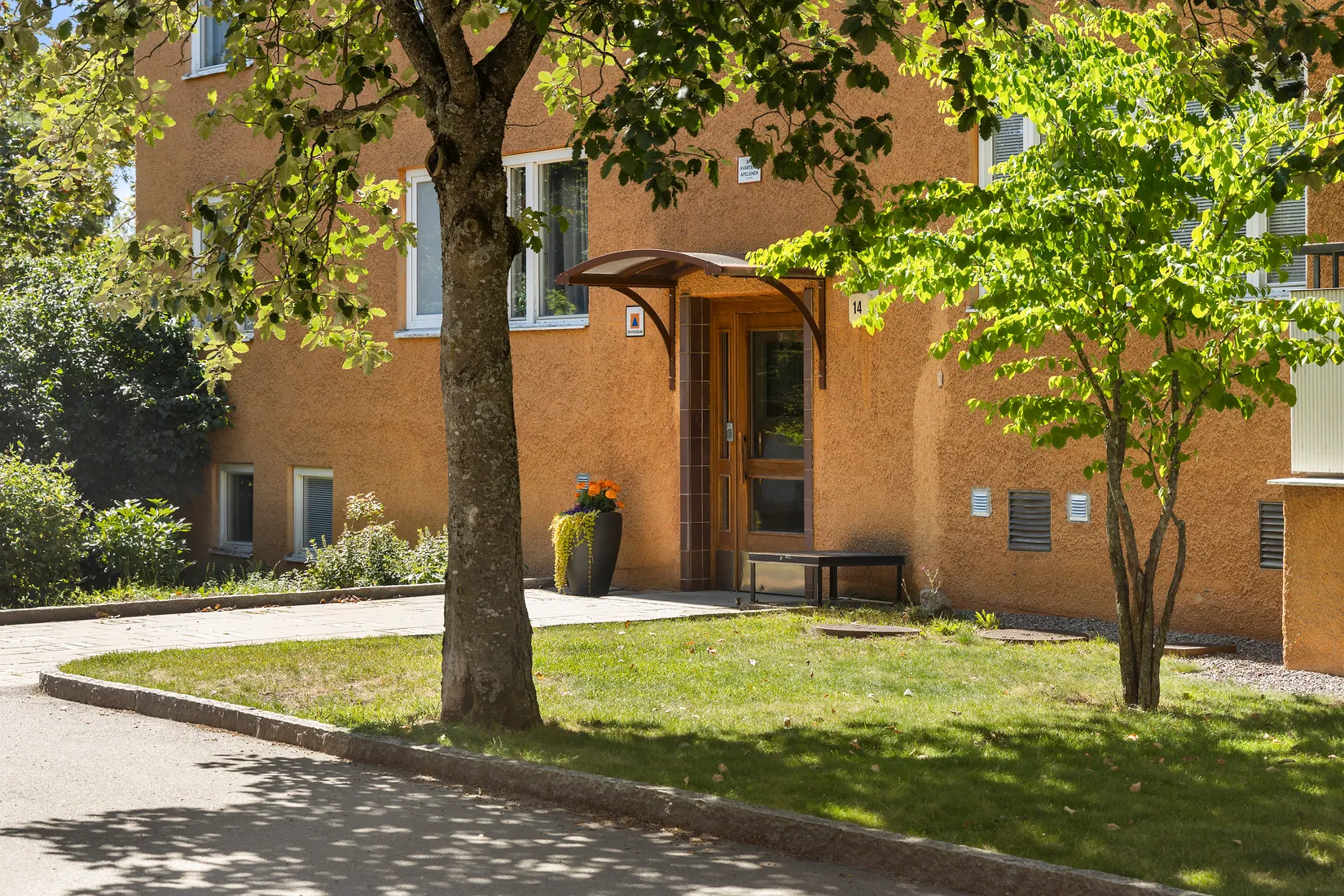 Bostadsrätt, Mockasinvägen 14, vån 2, Älvsjö Solberga, Stockholm