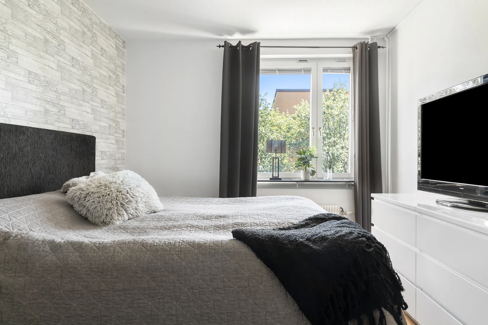 Bostadsrätt, Mockasinvägen 14, vån 2, Älvsjö Solberga, Stockholm
