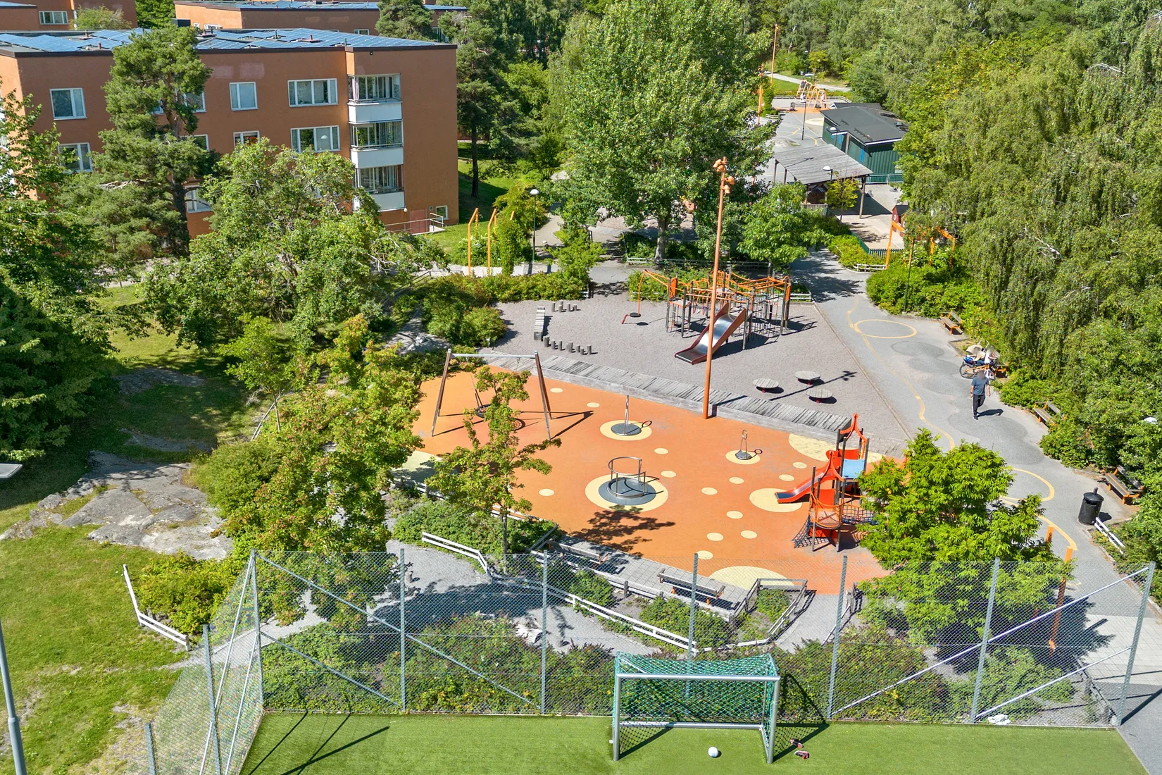 Bostadsrätt, Mockasinvägen 14, vån 2, Älvsjö Solberga, Stockholm