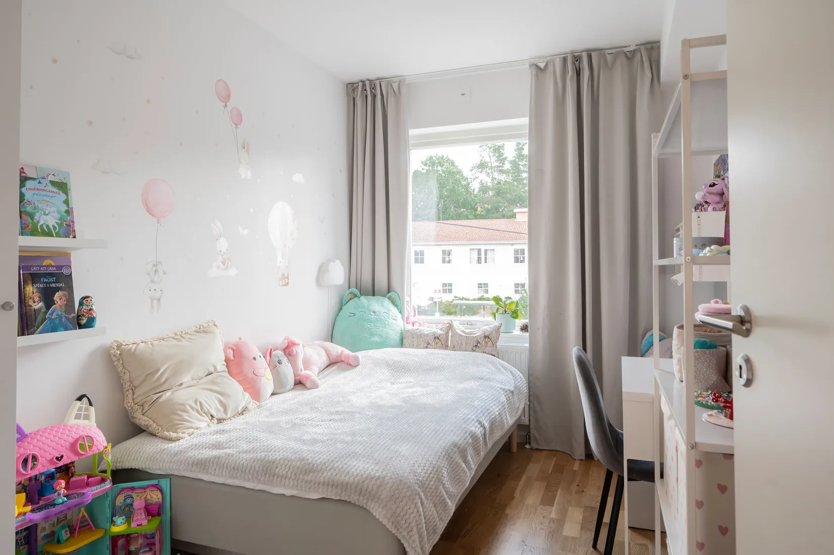 Radhus, Stationsvägen 21B, Centrala Stuvsta, Huddinge