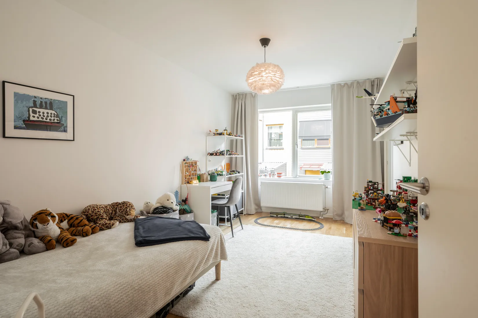 Radhus, Stationsvägen 21B, Centrala Stuvsta, Huddinge