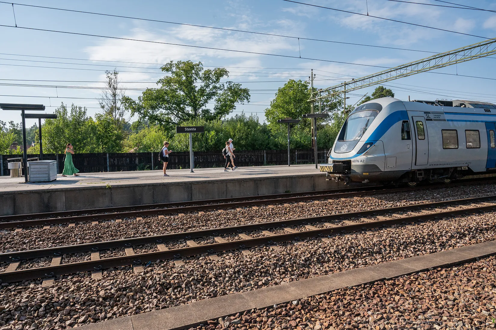 Radhus, Stationsvägen 21B, Centrala Stuvsta, Huddinge