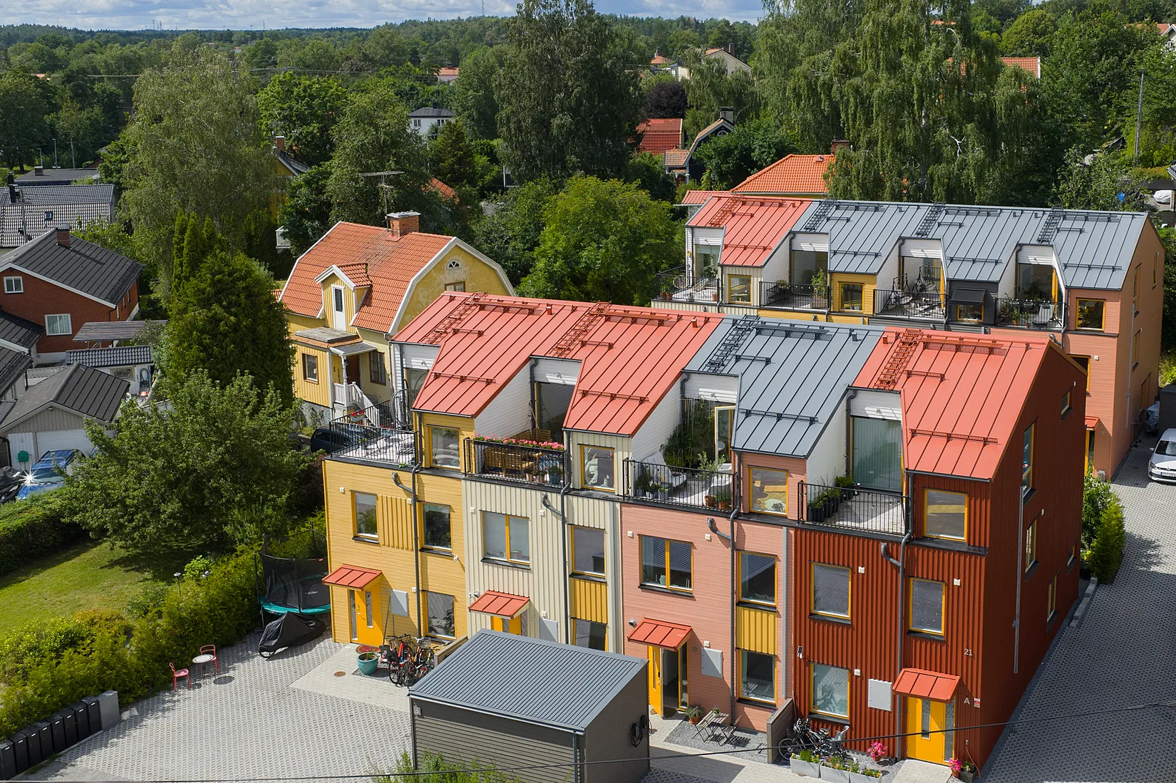 Radhus, Stationsvägen 21B, Centrala Stuvsta, Huddinge