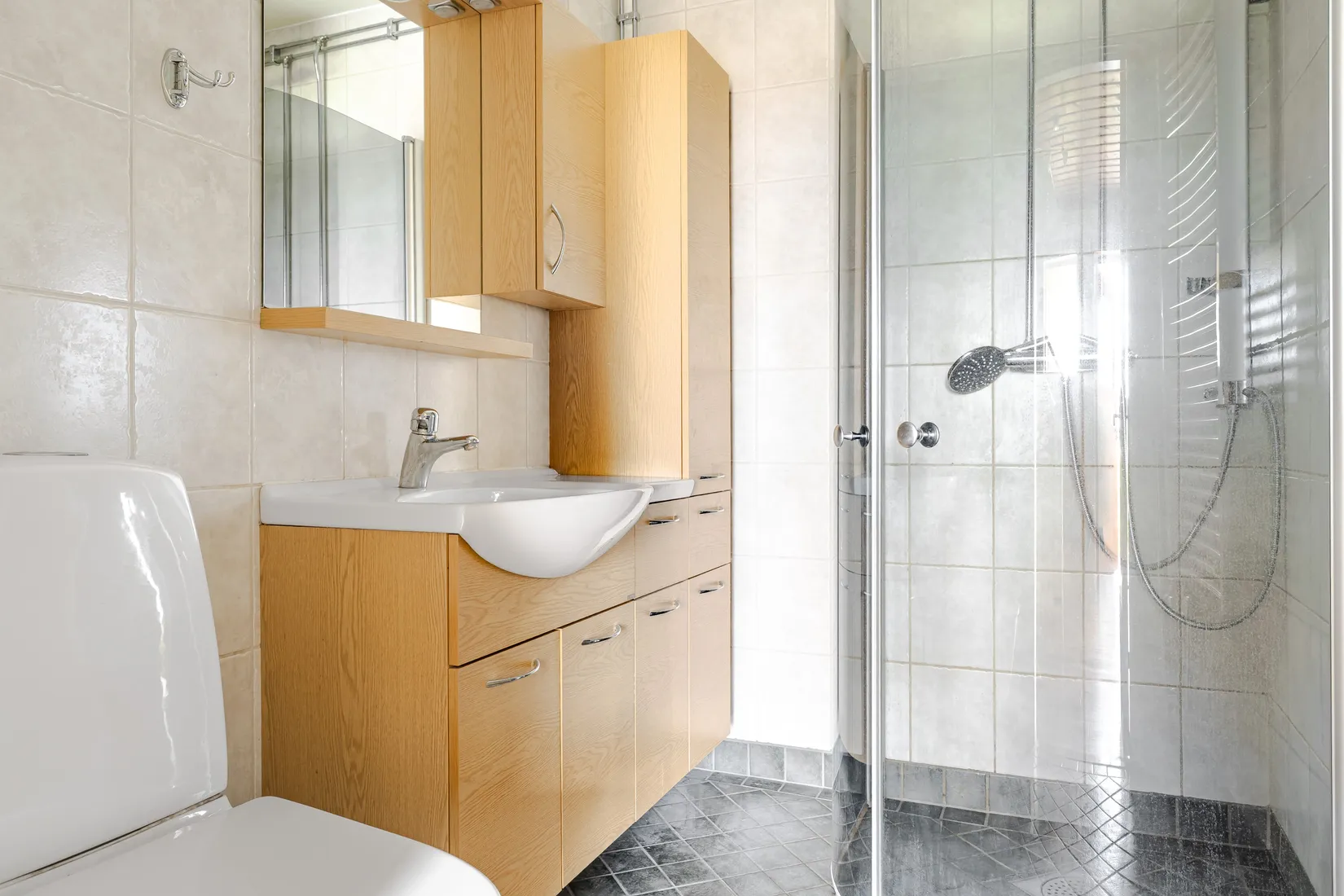 Villa, Skälby 120, Ölsta, Sala