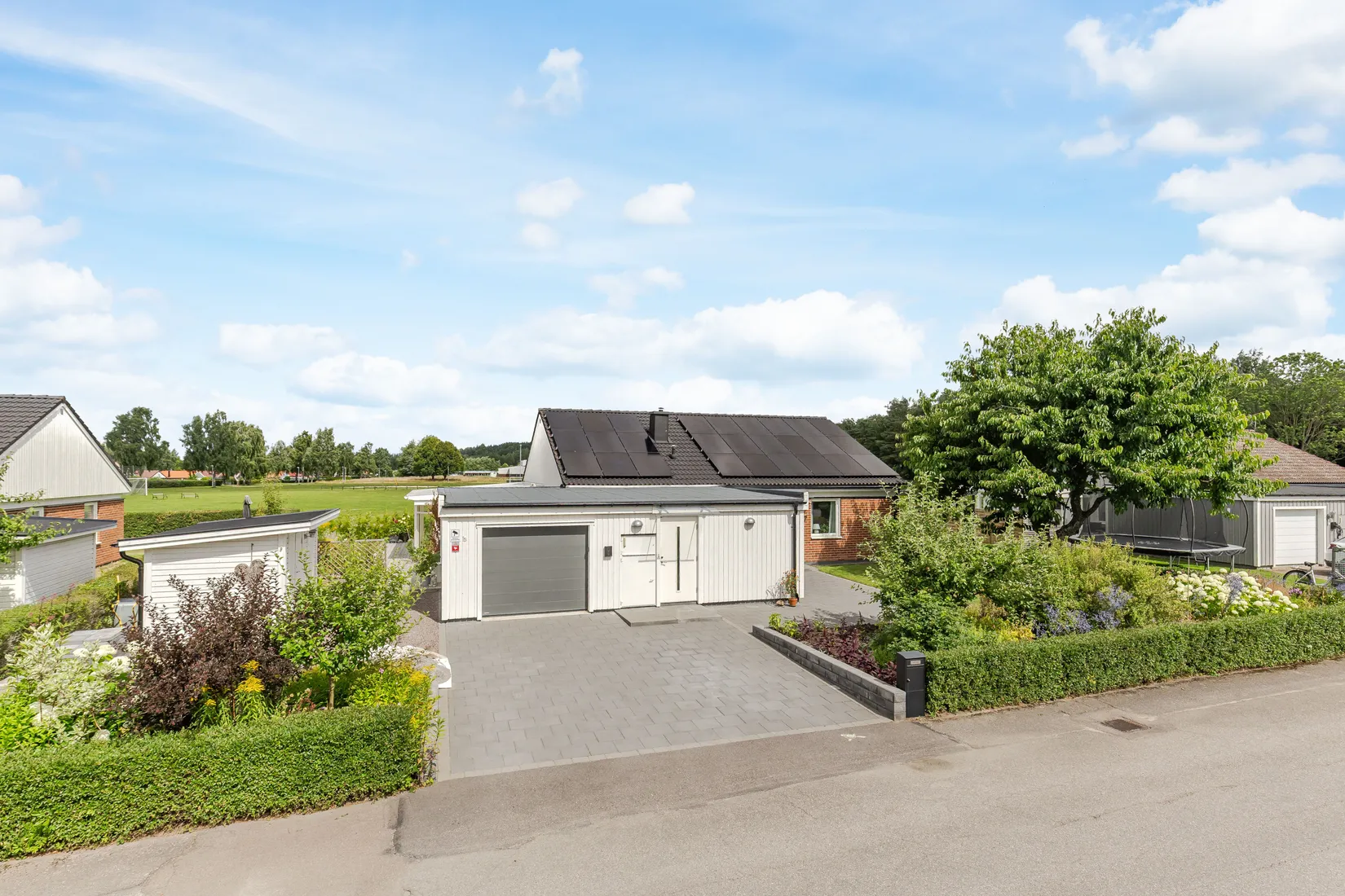 Villa, Lokes gränd 7, Ryttarhagen, Mjölby