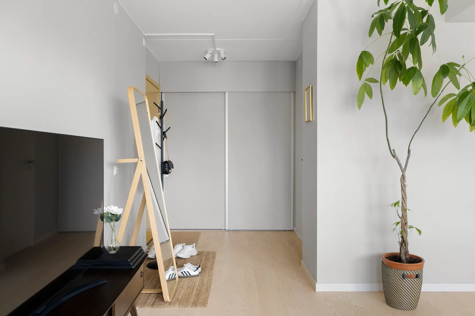 Bostadsrätt, Kolonnvägen 6, Haga Norra, Solna