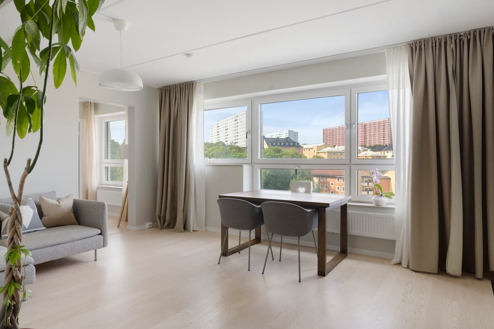 Bostadsrätt, Kolonnvägen 6, Haga Norra, Solna