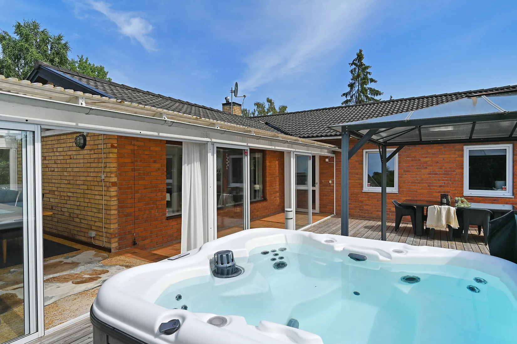 Villa, Rödhakevägen 4, Barkarby, Järfälla