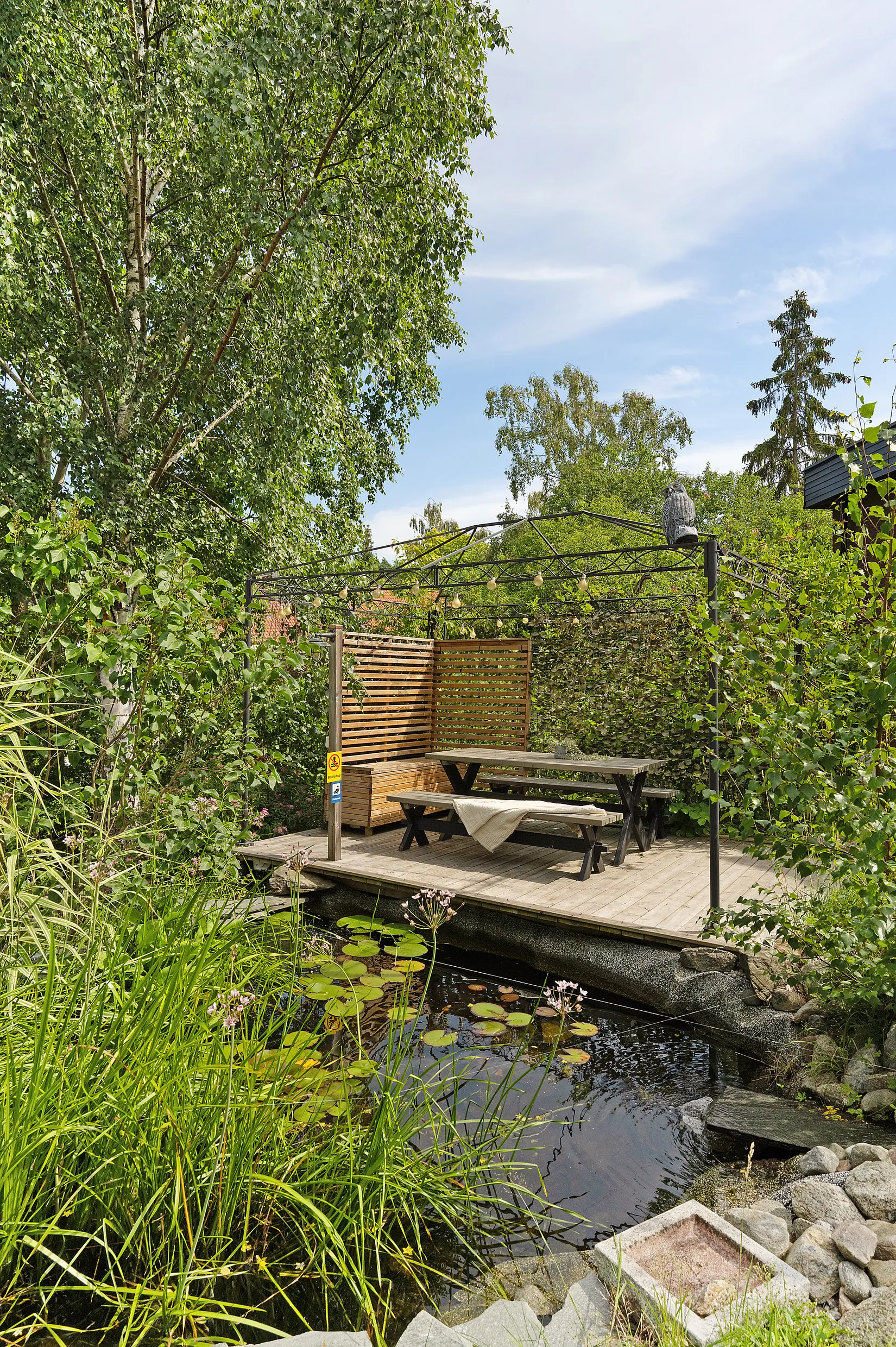 Villa, Rödhakevägen 4, Barkarby, Järfälla