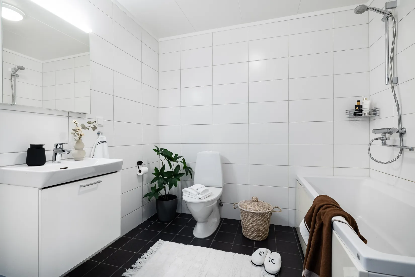 Radhus, Viktor Dahléns väg 88D, Mosås, Örebro