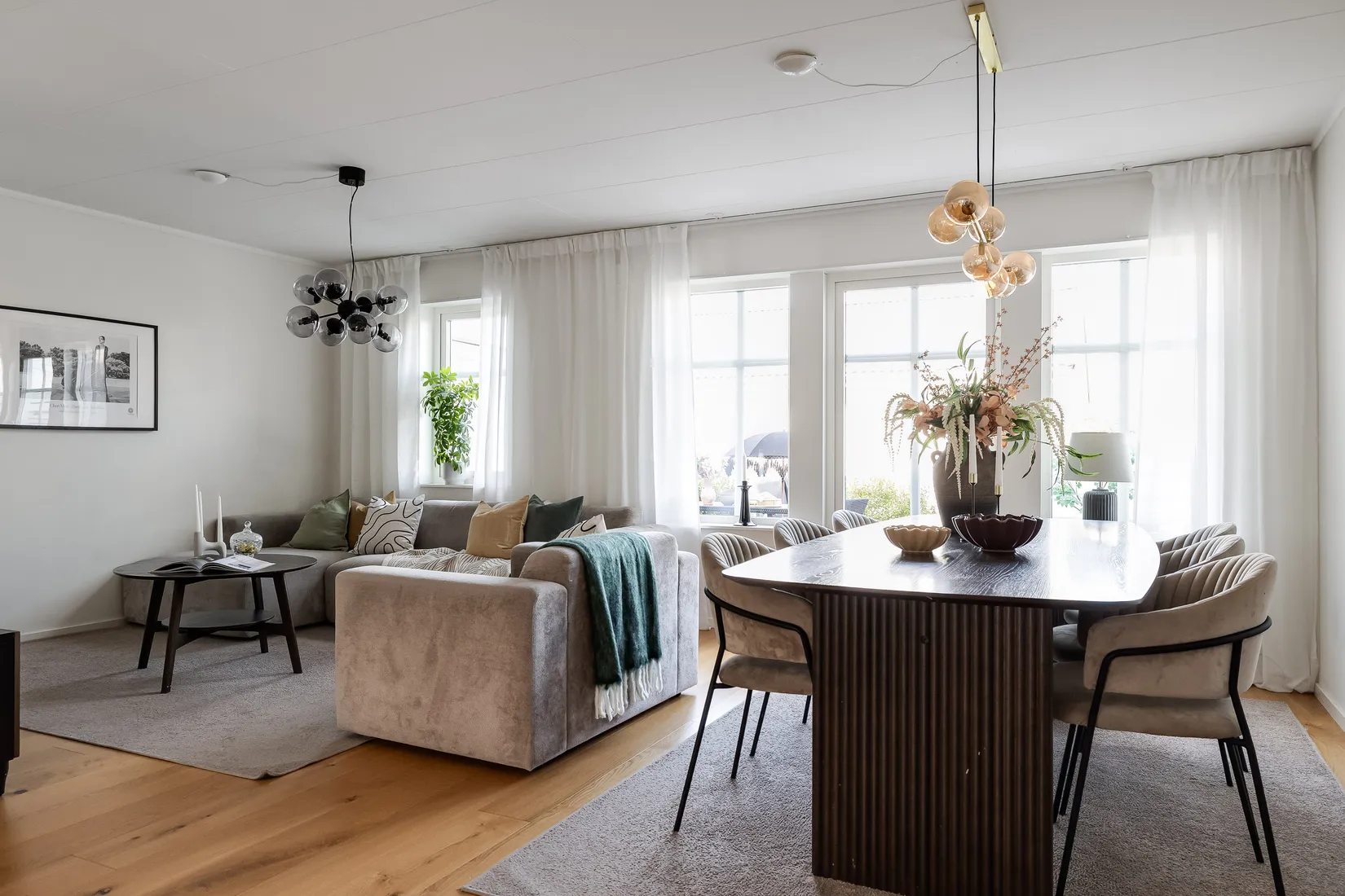 Radhus, Viktor Dahléns väg 88D, Mosås, Örebro