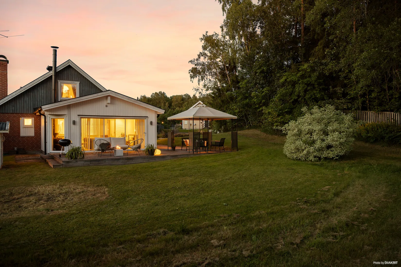 Villa, Sättravägen 17, Lillån, Örebro