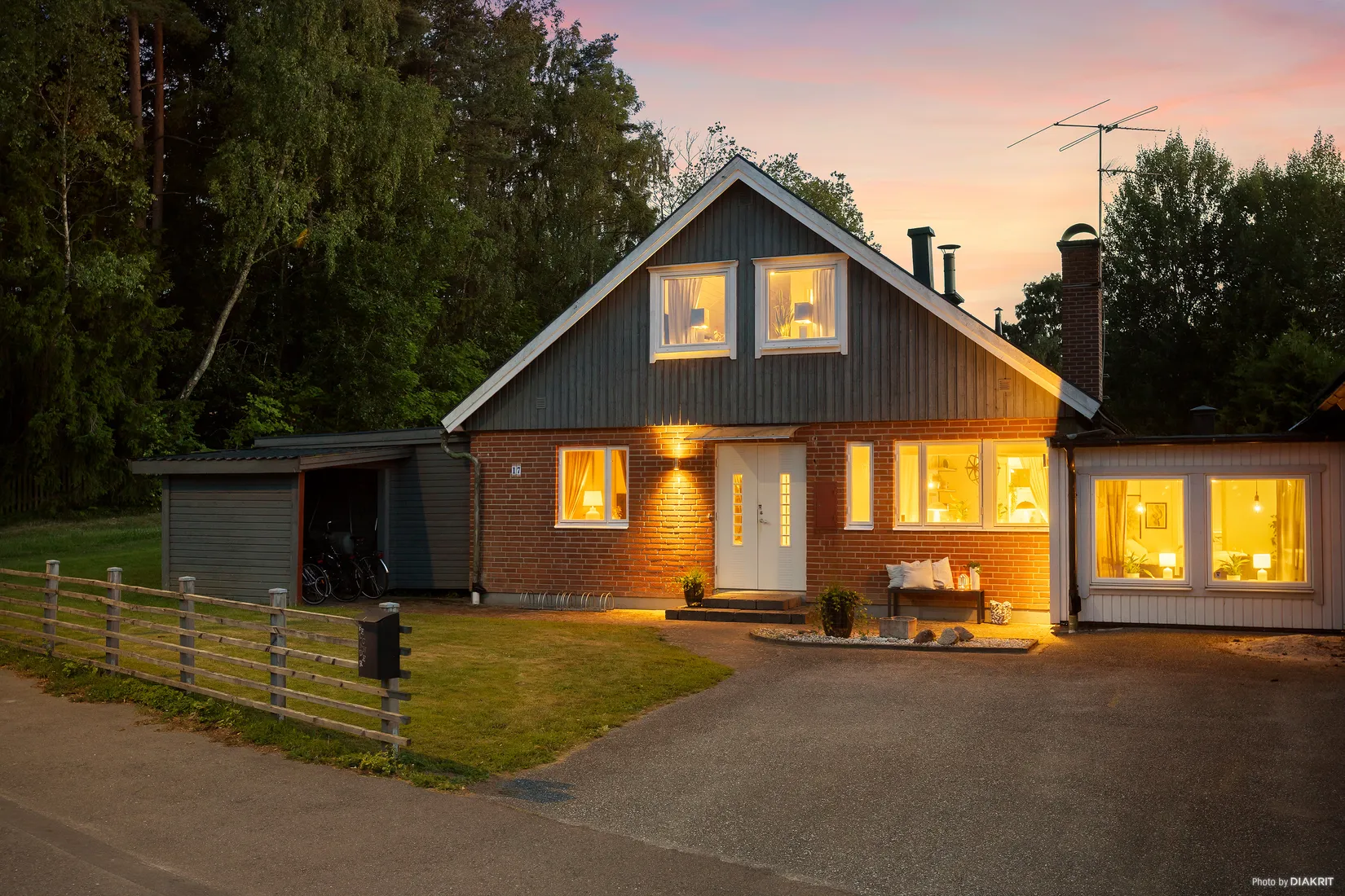 Villa, Sättravägen 17, Lillån, Örebro