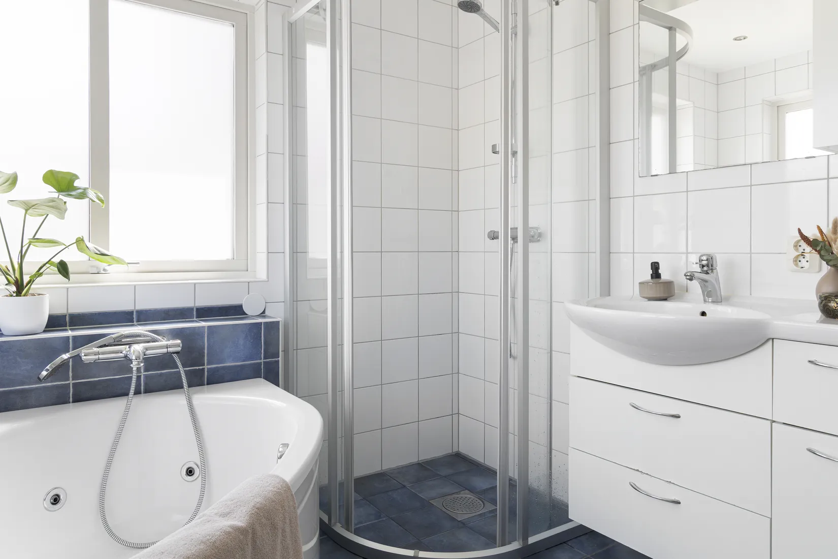 Villa, Bergagårdsvägen 9, Vallda - Sandö, Kungsbacka