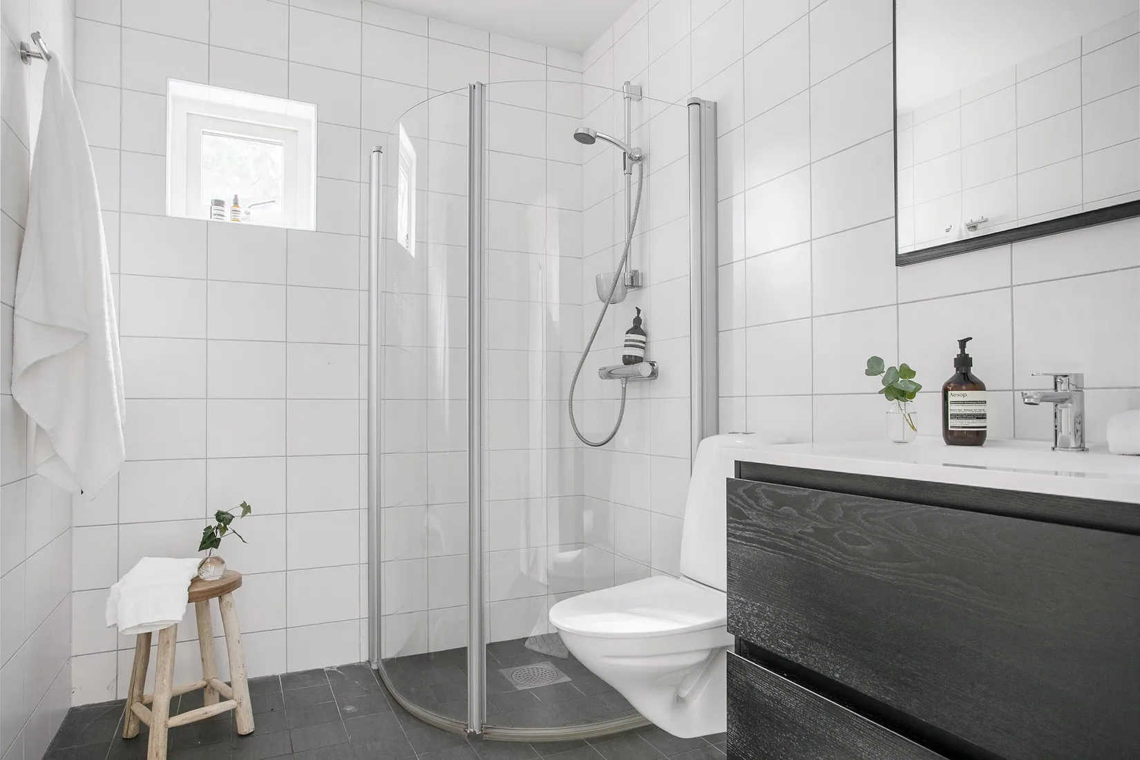 Villa, Drabantvägen 44, Boo Gård, Nacka