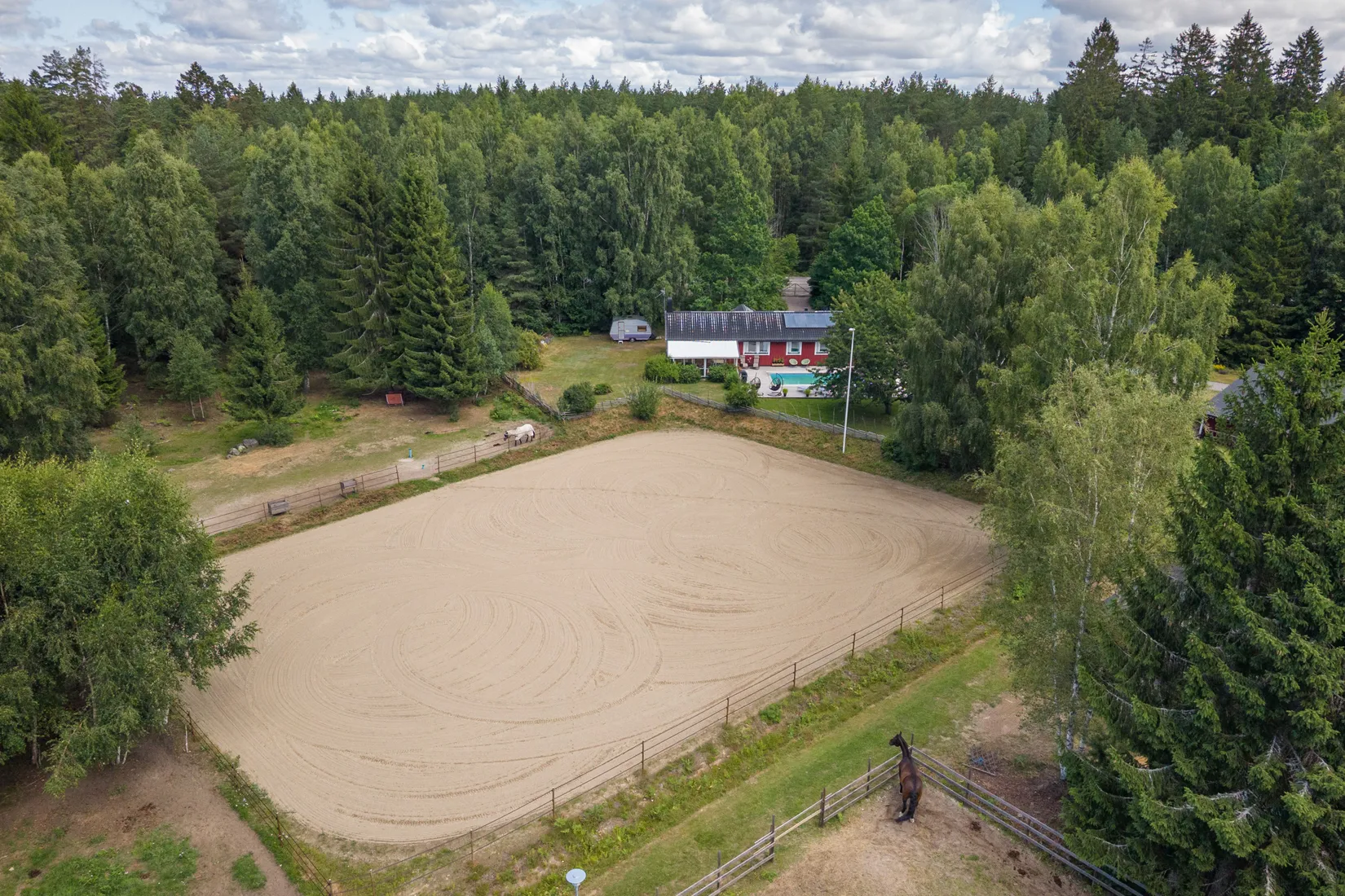 Gård/Skog, Slindergården, Lantligt, Södertälje
