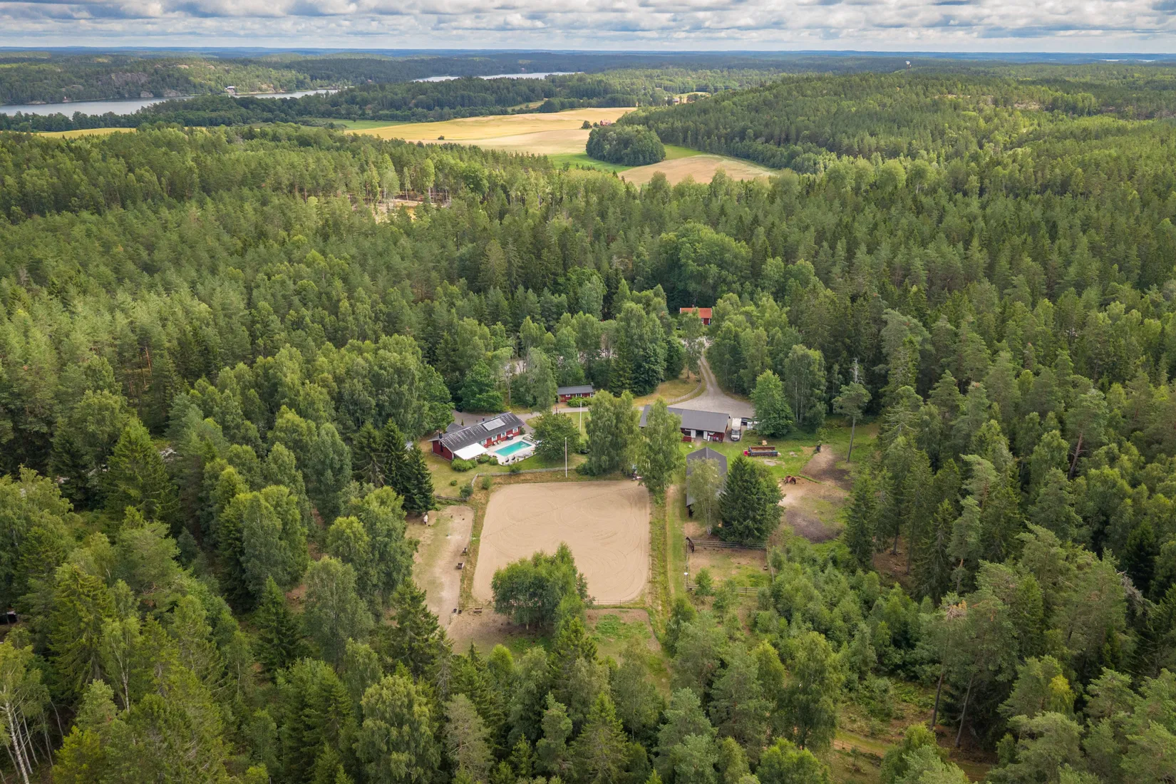 Gård/Skog, Slindergården, Lantligt, Södertälje