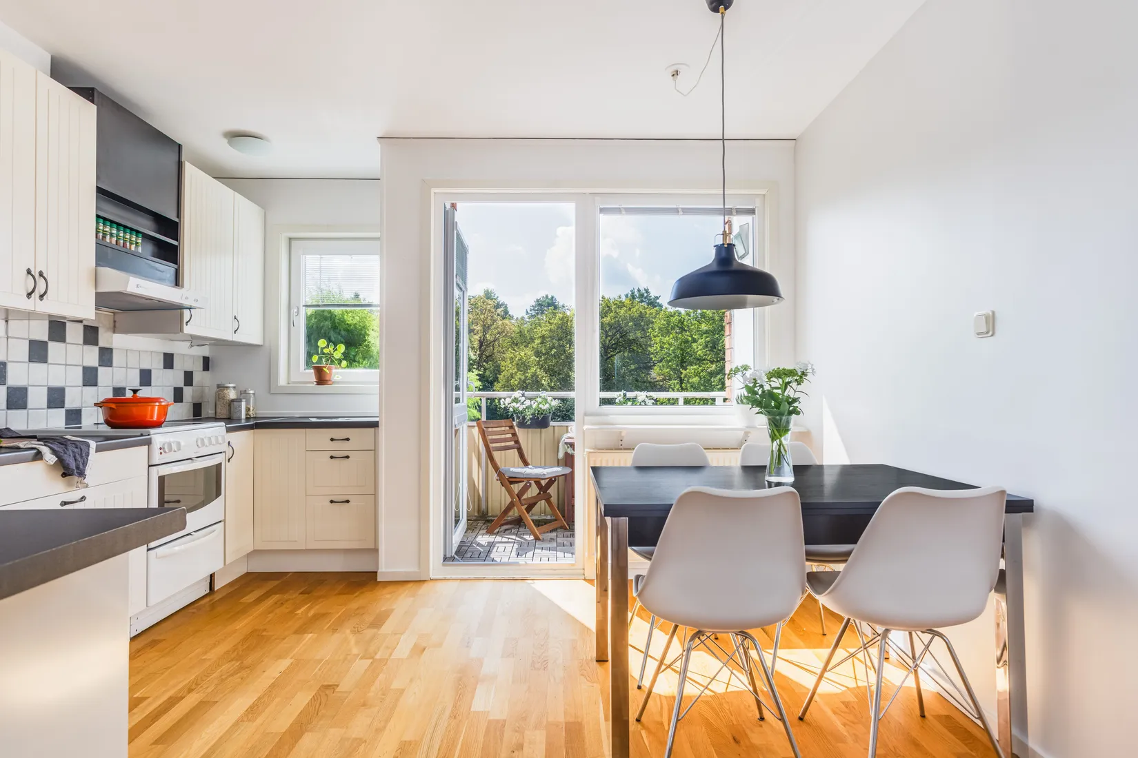 Bostadsrätt, Hackstavägen 10B, Åkersberga Centrum, Österåker