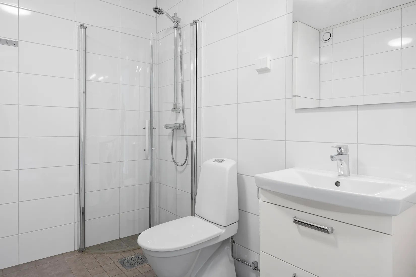 Radhus, Hägnadsgatan 15b, Trädgårdsstaden, Skövde